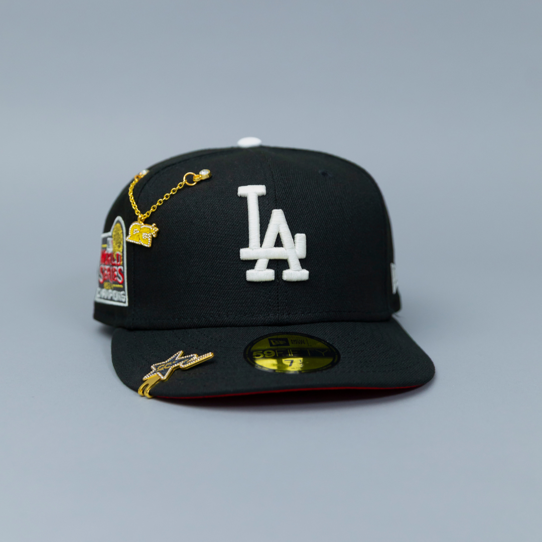NEW ERA EXCLUSIVE 59FIFTY BLACK LOS ANGELES DODGERS W/ 2024 WORLD SERIES CHAMPIONS SIDE PATCH