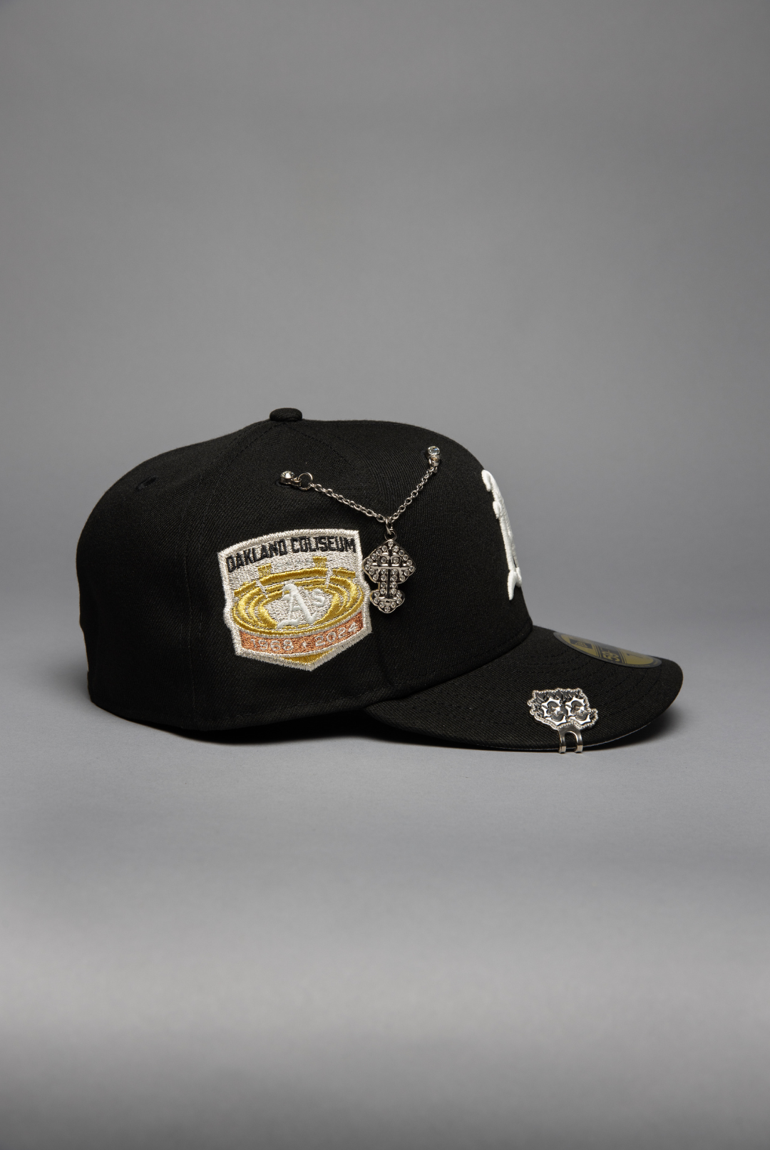 NEW ERA EXCLUSIVE 59FIFTY BLACK OAKLAND ATHLETICS W/ COLISEUM SIDE PATCH