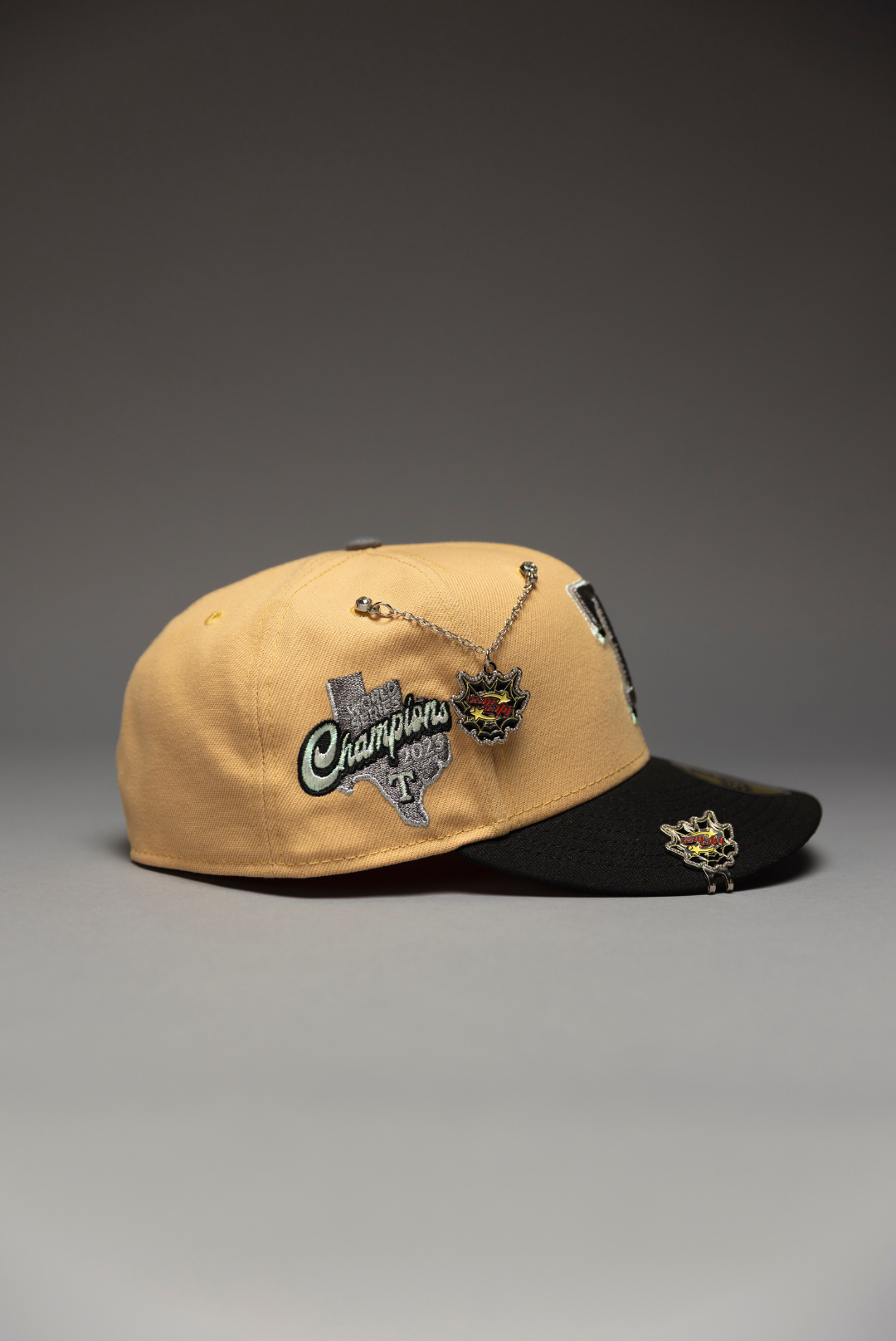 NEW ERA EXCLUSIVE 59FIFTY PEACH/BLACK TEXAS RANGERS W/ WORLD SERIES CHAMPIONS SIDE PATCH