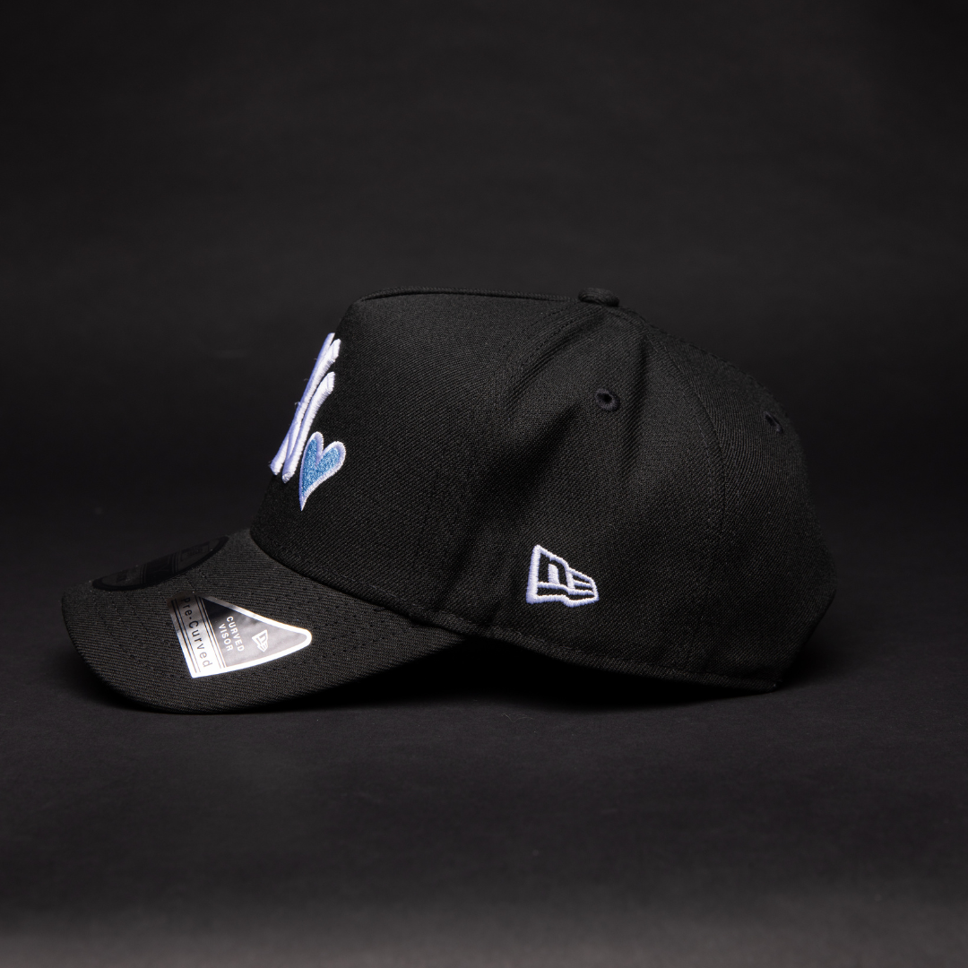 NEW ERA 9FIFTY A-FRAME BLACK NEW YORK YANKEES SNAPBACK W/ ICY HEART + 75TH ANNIVERSARY SIDE PATCH