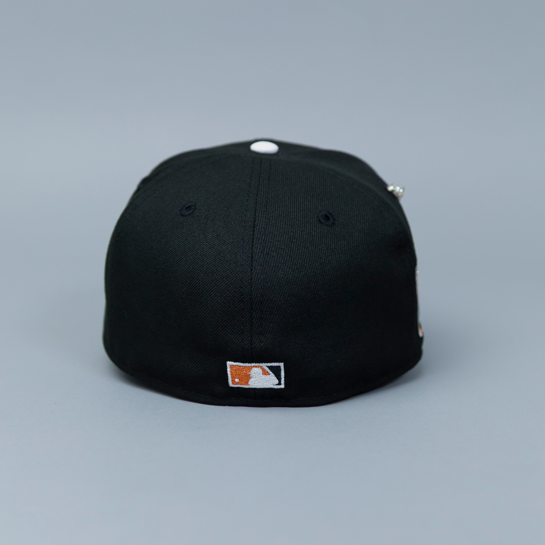 NEW ERA EXCLUSIVE 59FIFTY BLACK MONTREAL EXPOS W/ OLYMPIC STADIUM SIDE PATCH
