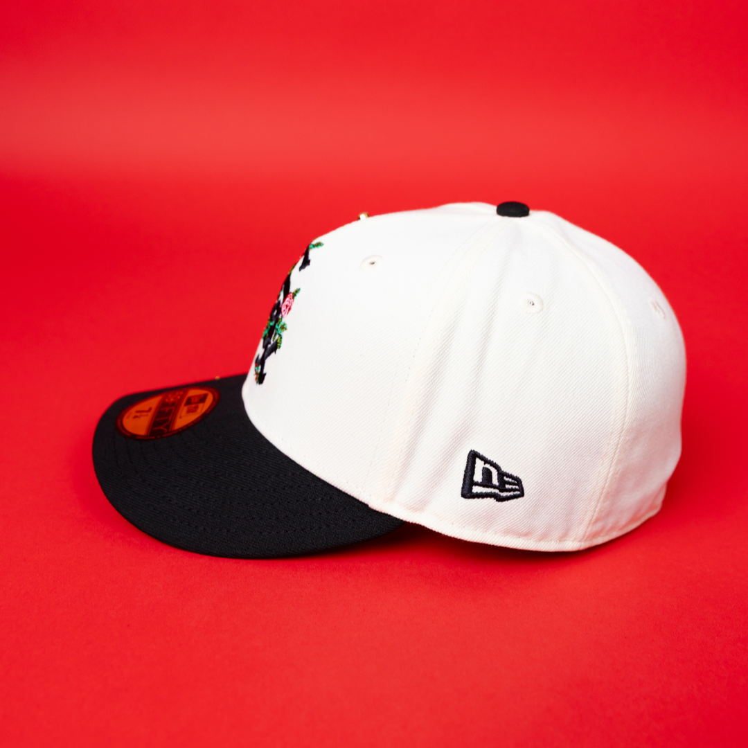 NEW ERA EXCLUSIVE 59FIFTY CHROME/ BLACK CHICGO WHITE SOX W/ PINK ROSES + 1917 WORLD SERIES SIDE PATCH