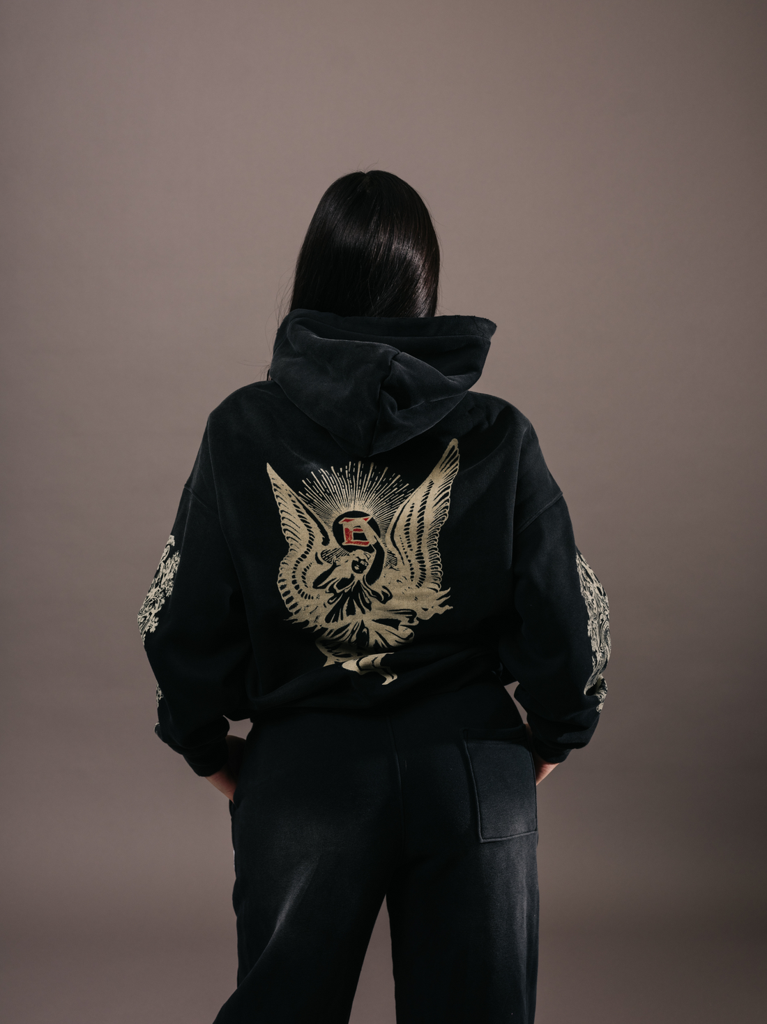 【INCHANT ME】[unisex] Milan High Neck Overfit Hood Padding EXCLUSIVE CLUB BLACK PAIN MADE US HOODIE