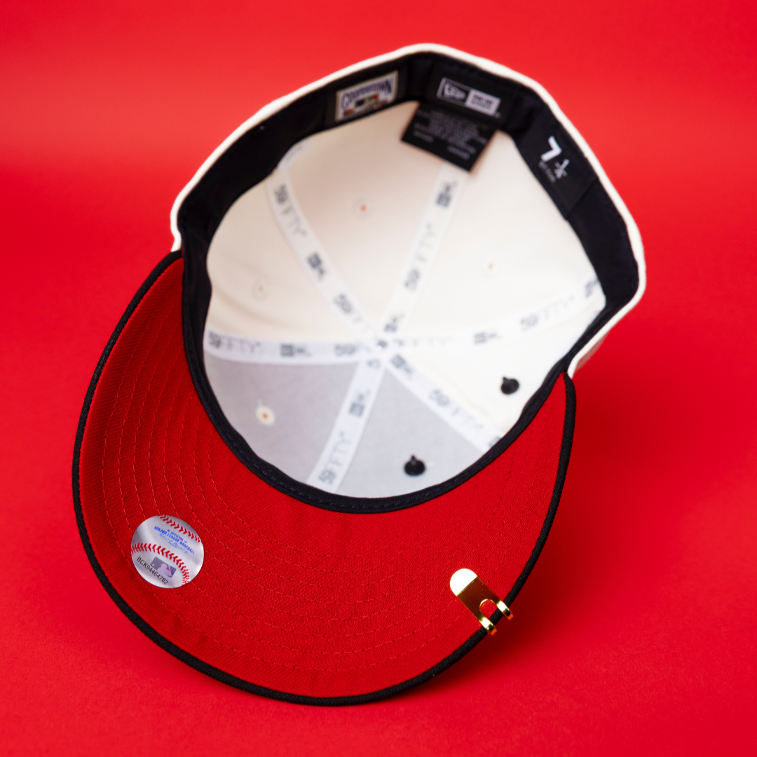 NEW ERA EXCLUSIVE 59FIFTY CHROME/ BLACK CHICGO WHITE SOX W/ PINK ROSES + 1917 WORLD SERIES SIDE PATCH