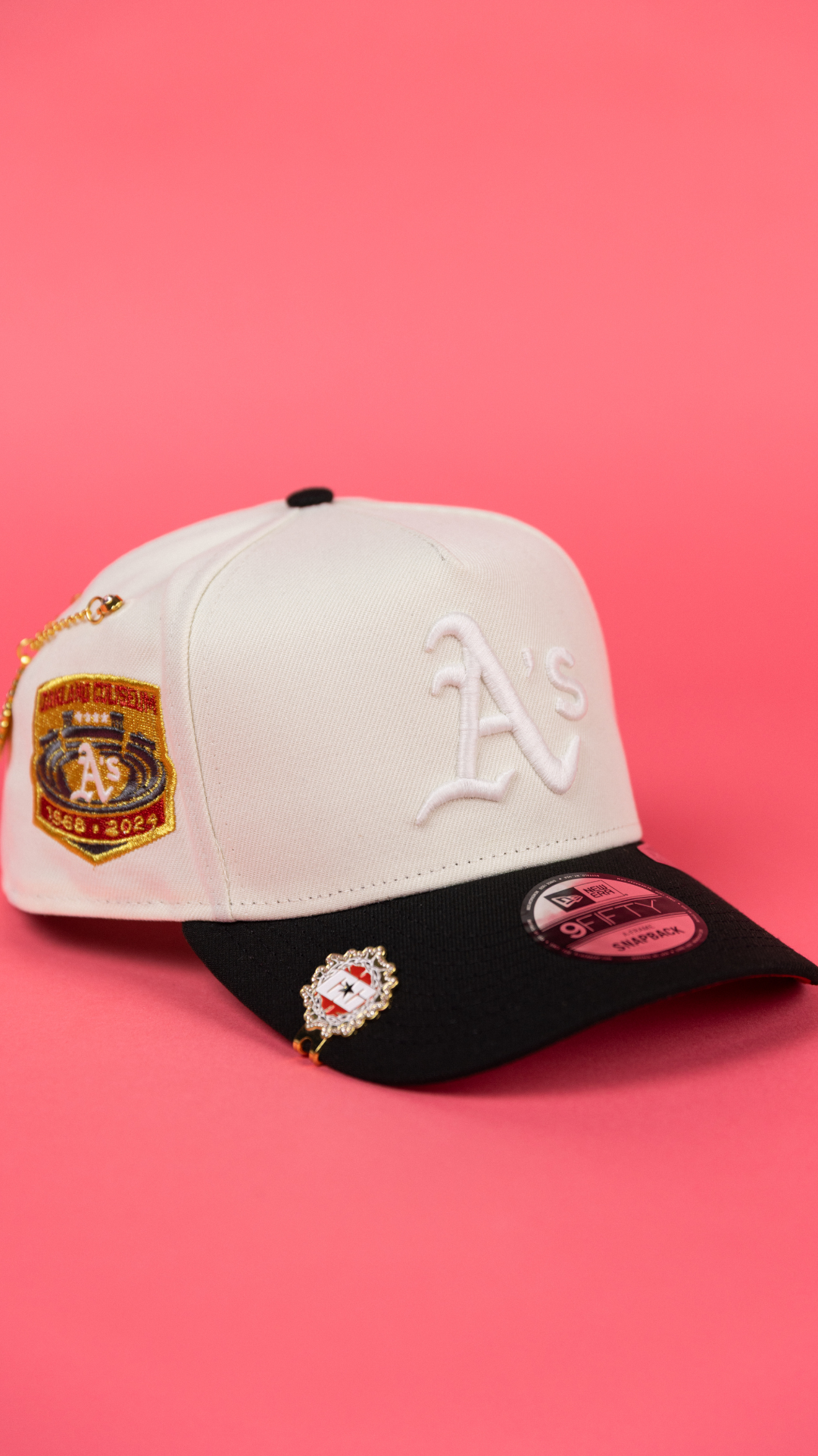 NEW ERA 9FIFTY A-FRAME CHROME/ BLACK OAKLAND A'S W/ COLISEUM SIDE PATCH