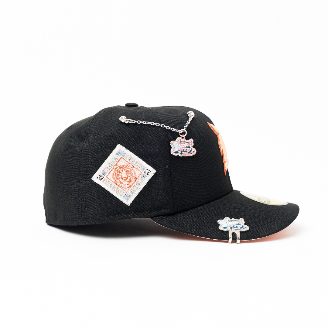 NEW ERA EXCLUSIVE 59FIFTY BLACK DETROIT TIGERS W/ 1945 WORLD SERIES SIDE PATCH