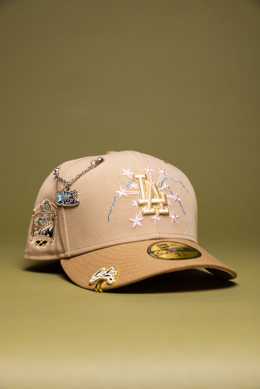 NEW ERA EXCLUSIVE 59FIFTY BEIGE LOS ANGELES DODGERS W/ EMBROIDERY + 40TH ANNIVERSARY SIDE PATCH