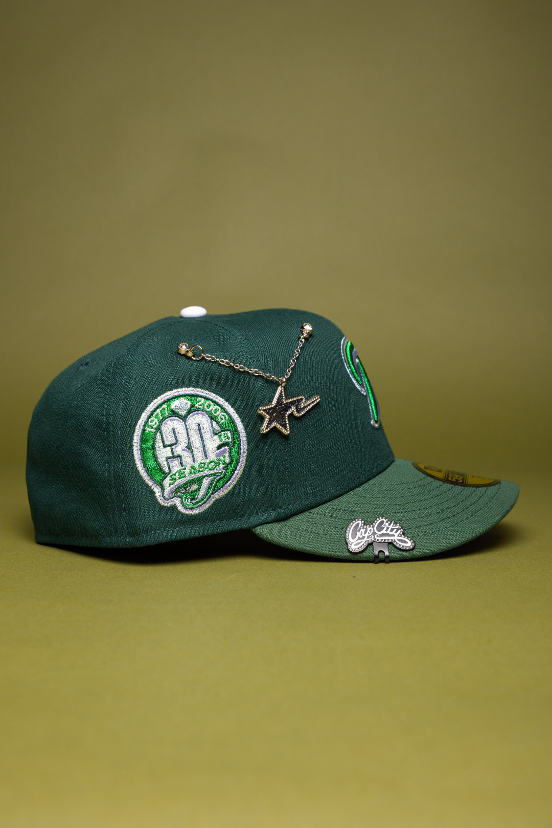 NEW ERA EXCLUSIVE 59FIFTY EMERALD GREEN TORONTO BLUE JAYS W/ 30TH SEASON SIDE PATCH