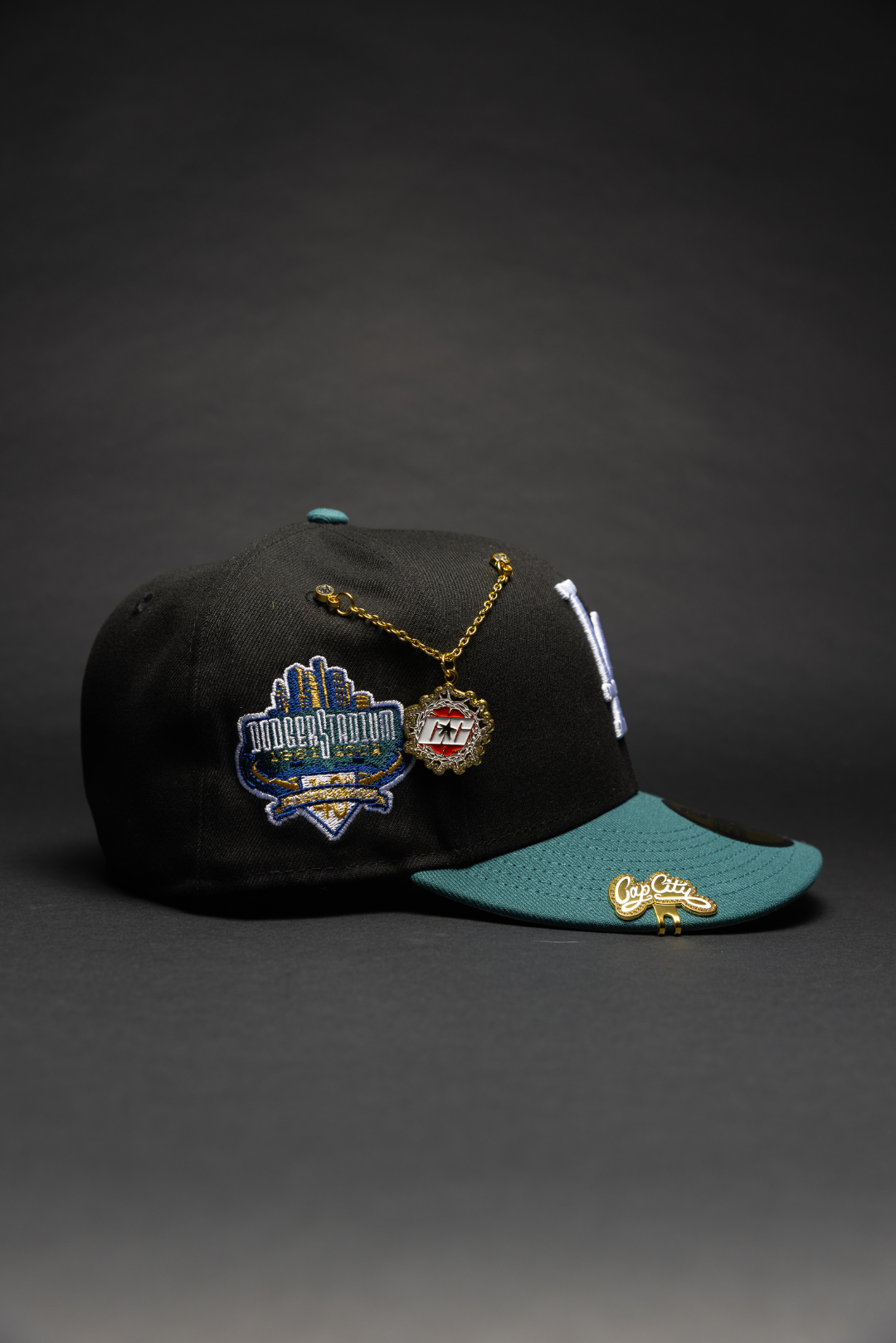 NEW ERA EXCLUSIVE 59FIFTY BLACK/PINE GREEN LOS ANGELES DODGERS W/ HEART + 40TH ANNIVERSARY SIDE PATCH