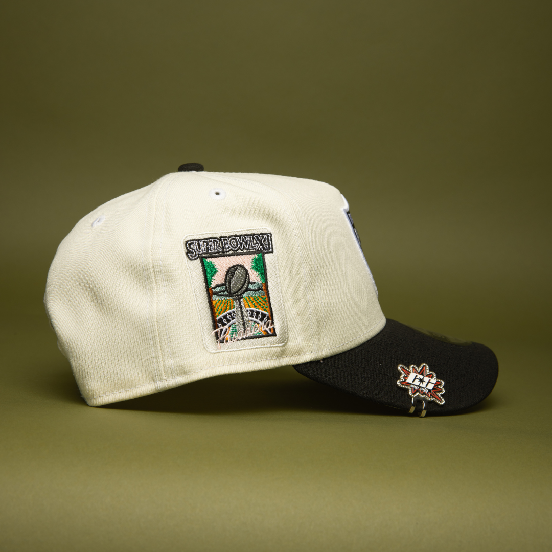 NEW ERA 9FIFTY A-FRAME CHROME/BLACK LAS VEGAS RAIDERS SNAPBACK W/ SUPER BOWL SIDE PATCH