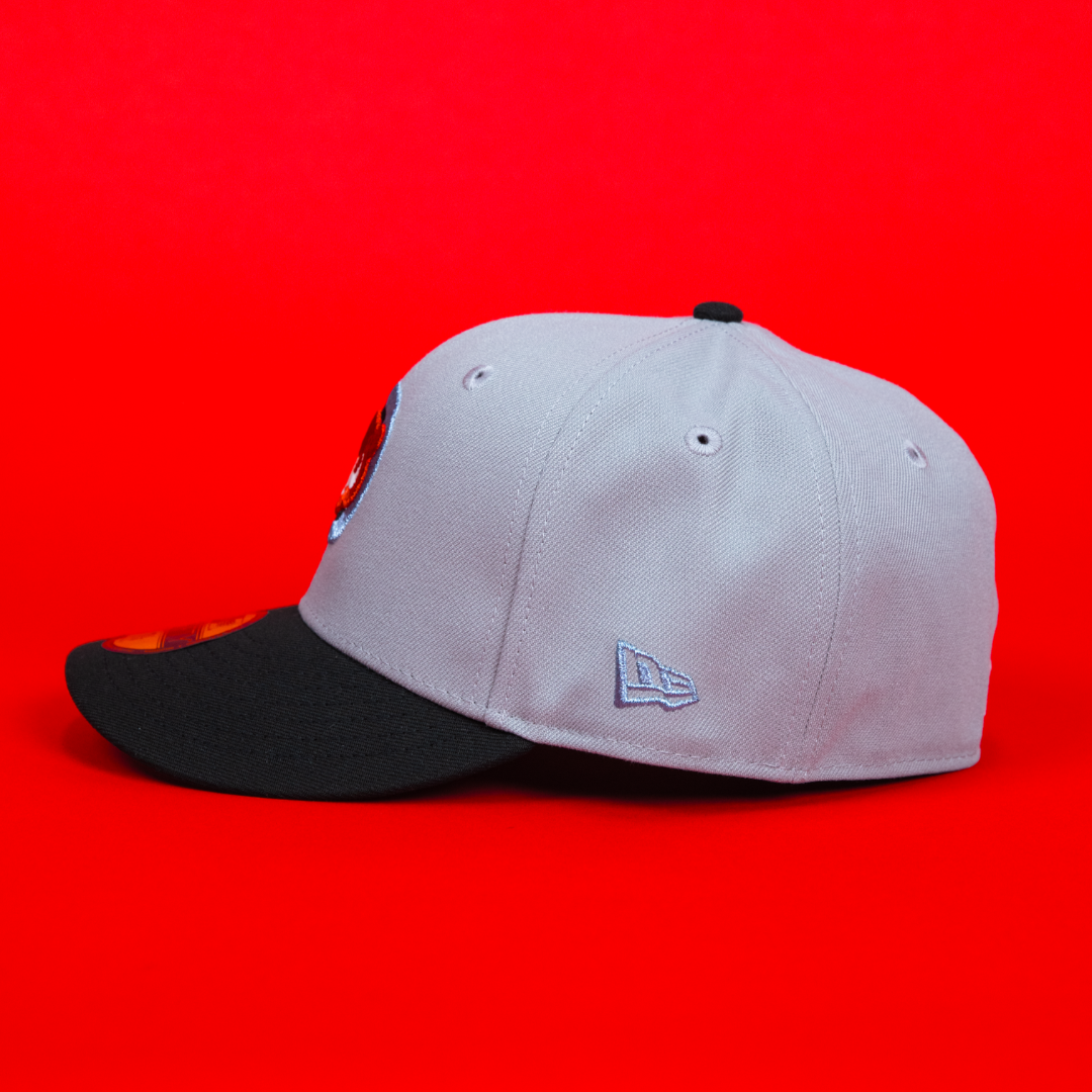 NEW ERA EXCLUSIVE 59FIFTY GREY/ BLACK CHICAGO CUBS W/ "BE ALERT FOR FOUL BALLS" SIDE PATCH