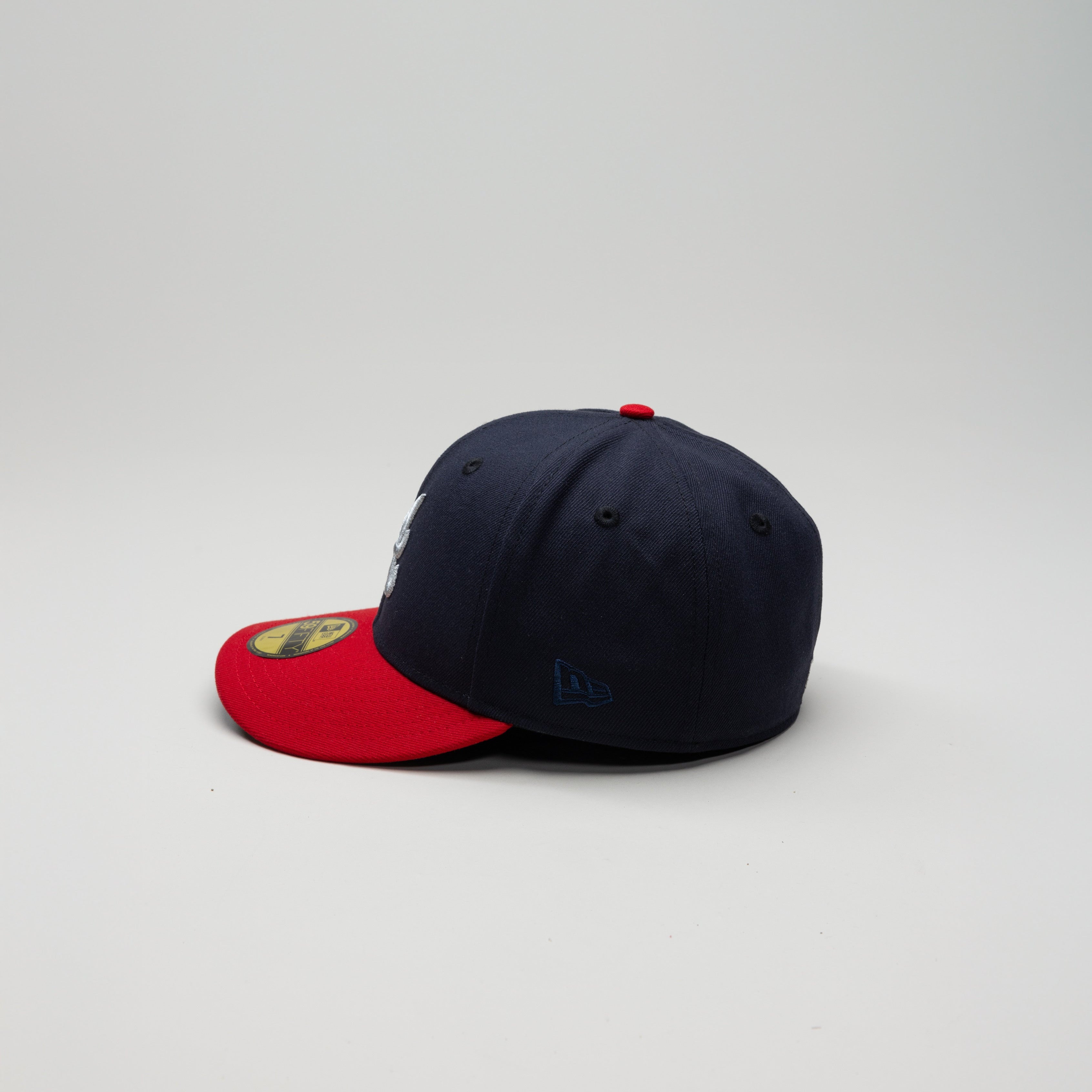 NEW ERA EXCLUSIVE 59FIFTY NAVY/RED ATLANTA BRAVES W/ 1999 WORLD SERIES SIDE PATCH