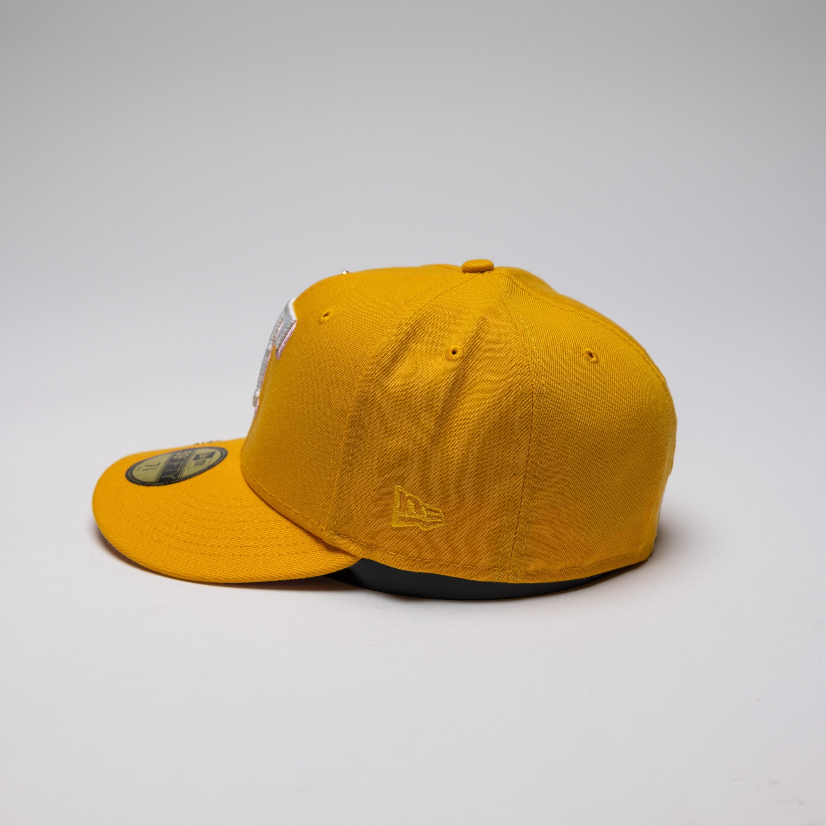New Era Exclusive 59FIFTY Yellow Texas Rangers W/ 1995 All Star Game S