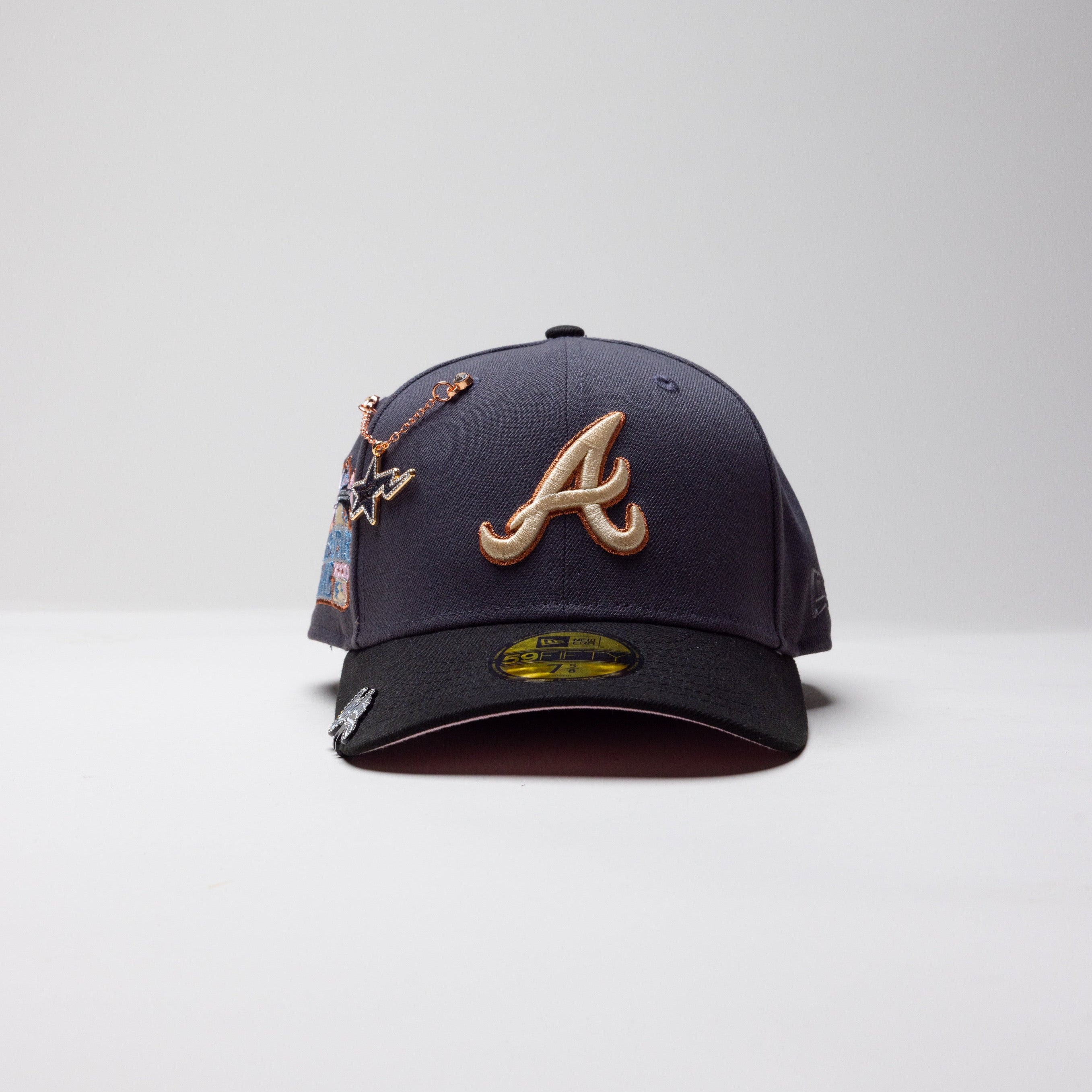 NEW ERA 59FIFTY DARK GREY/ BLACK ATLANTA BRAVES W/ 2000 ALL STAR GAME SIDE PATCH