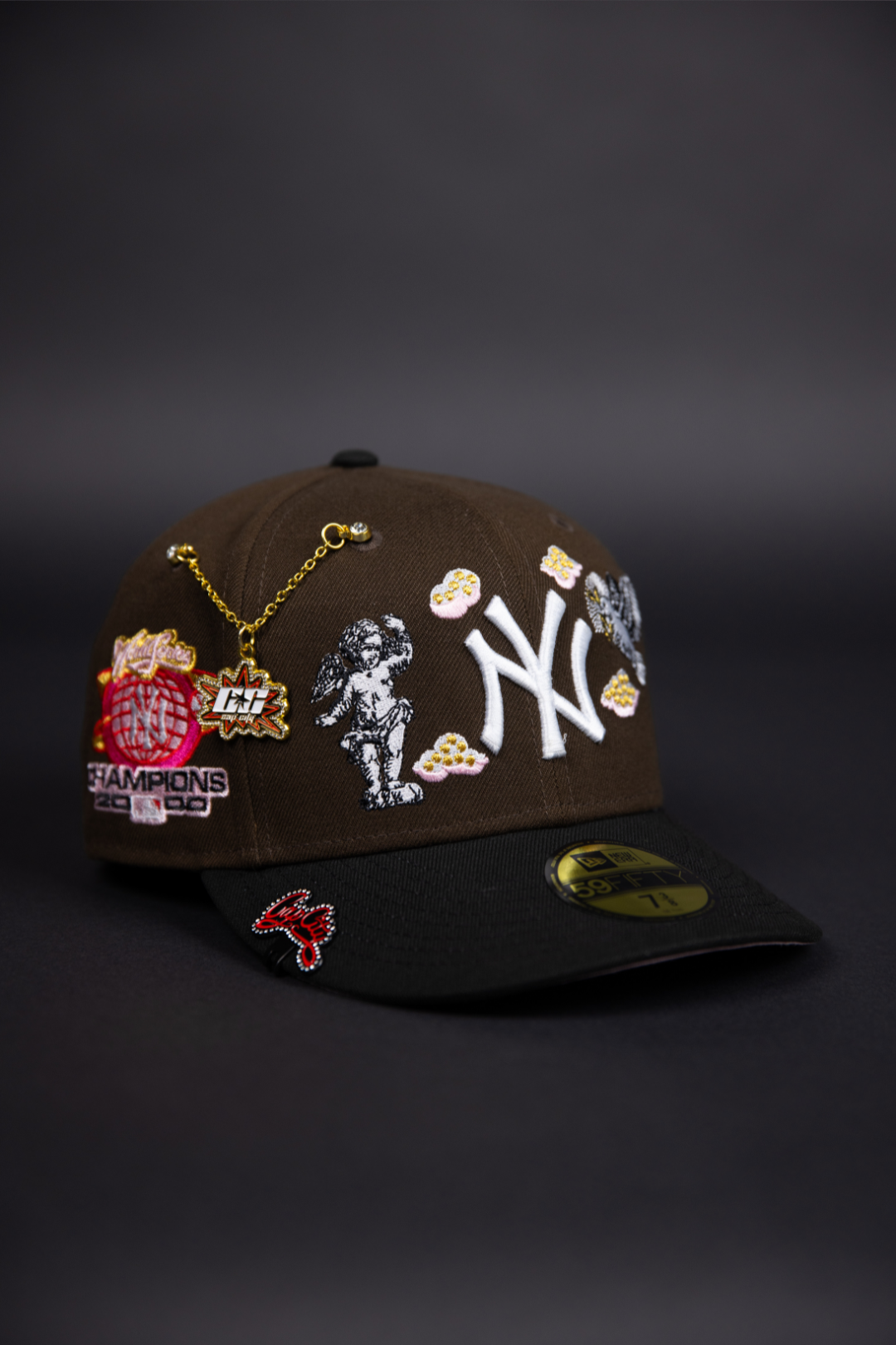 NEW ERA EXCLUSIVE 59FIFTY BROWN/ BLACK NEW YORK YANKEES "HEAVENLY CITY" W/ 2000 WORLD SERIES CHAMPIONS SIDE PATCH
