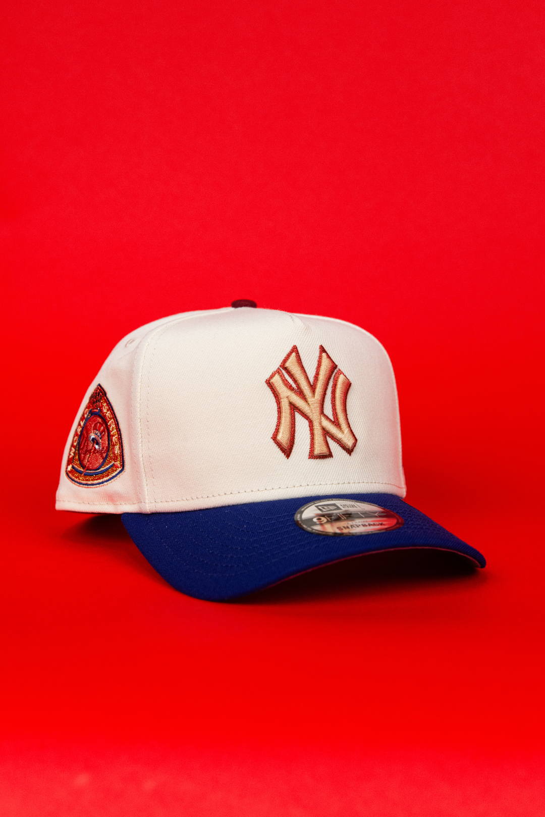NEW ERA 9FIFTY A-FRAME CHROME/ BLUE NEW YORK YANKEES SNAPBACK W/ WORLD SERIES SIDE PATCH
