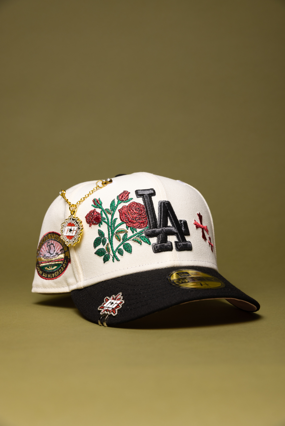 NEW ERA EXCLUSIVE 59FIFTY CHROME/BLACK LOS ANGELES DODGERS W/ BLOOMING ROSE + 50TH ANNIVERSARY SIDE PATCH