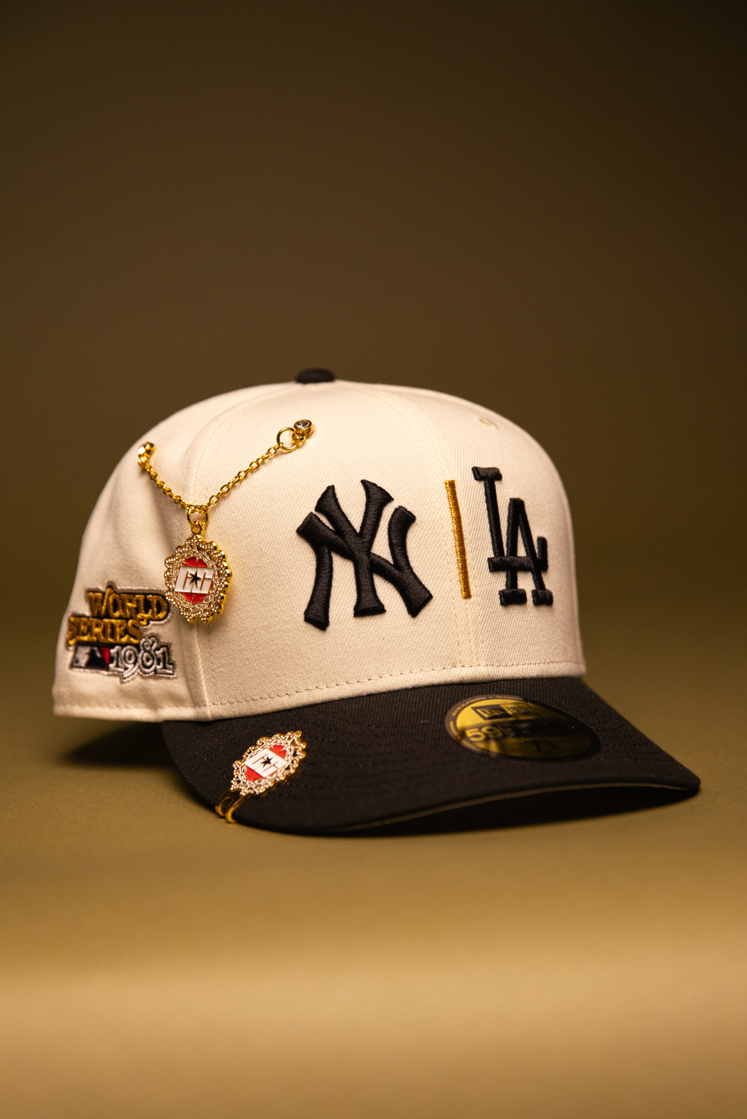 NEW ERA EXCLUSIVE 59FIFTY CHROME/BLACK NEW YORK YANKEES X LOS ANGELES DODGERS W/ 1981 WORLD SERIES SIDE PATCH