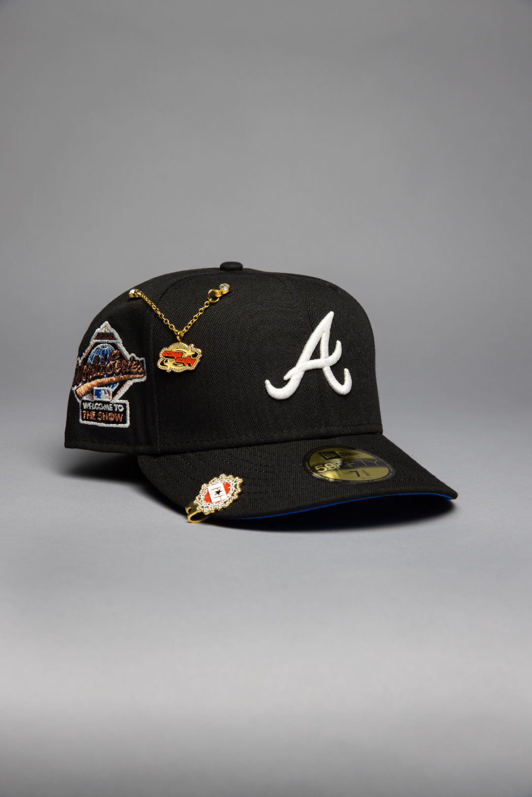 NEW ERA EXCLUSIVE 59FIFTY BLACK ATLANTA BRAVES W/ 1995 WORLD SERIES SIDE PATCH