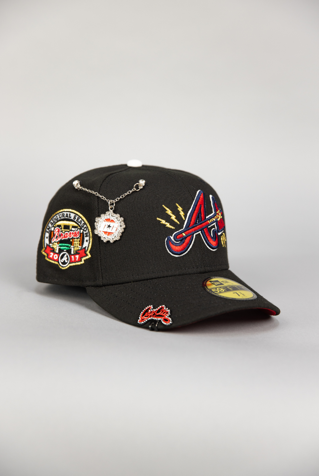 NEW ERA EXCLUSIVE 59FIFTY BLACK ATLANTA BRAVES W/ 2017 INAUGURAL SEASON SIDE PATCH