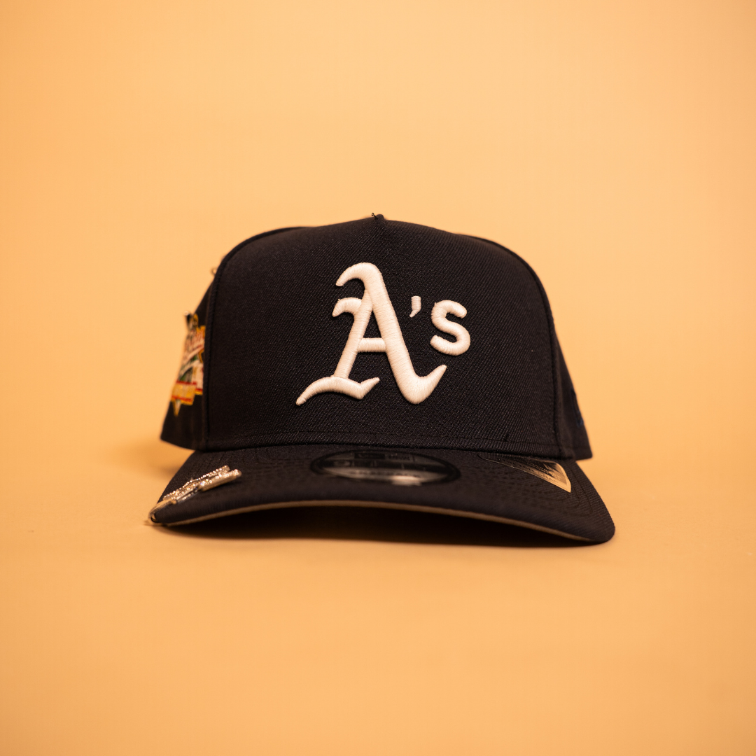NEW ERA EXCLUSIVE 9FIFTY A-FRAME NAVY OAKLAND A'S W/ "BATTLE OF THE BAY" SIDE PATCH