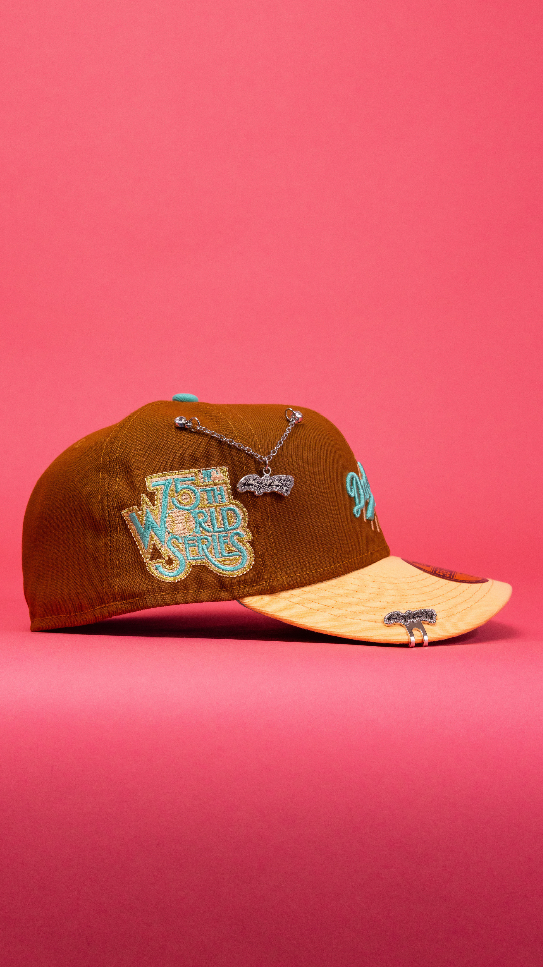 New Era Exclusive 59Fifty Dark Khaki/Blush Los Angeles Dodgers W/ 75th World Series Side Patch