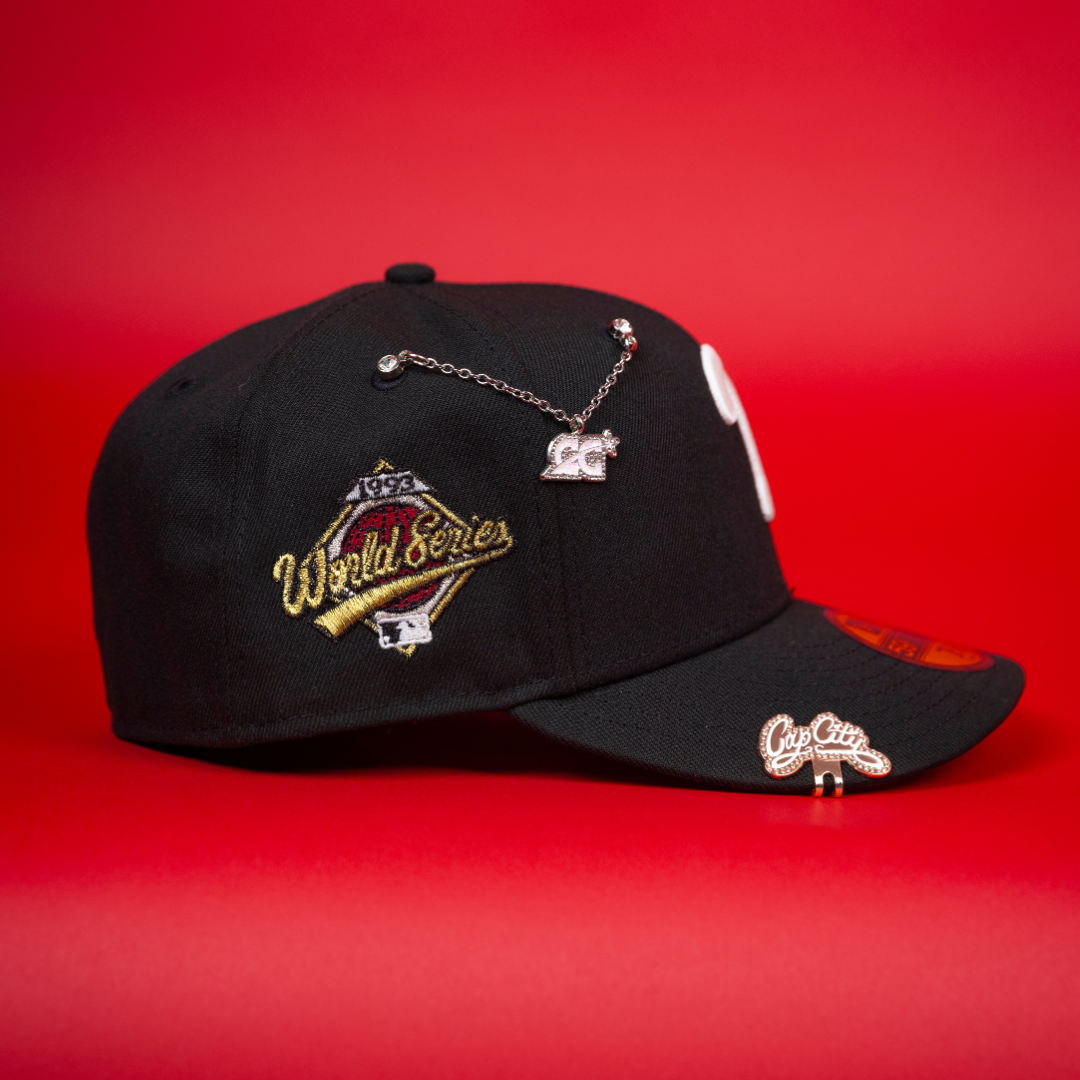 NEW ERA EXCLUSIVE 59FIFTY BLACK PHILADELPHIA PHILLIES W/ WORLD SERIES SIDE PATCH