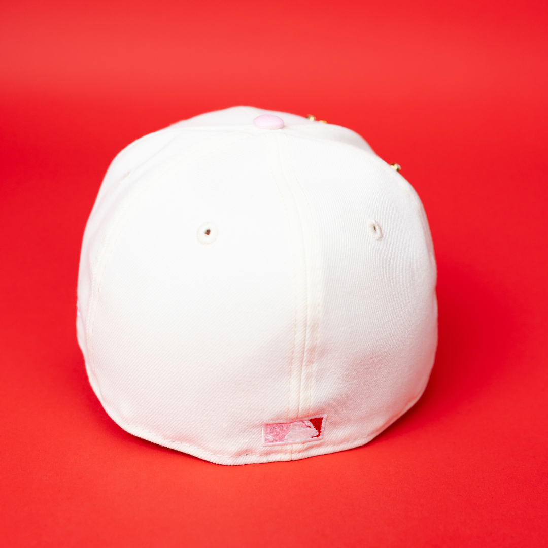 NEW ERA EXCLUSIVE 59FIFTY CHROME/ PINK ATLANTA BRAVES W/ RED ROSES + 1976 WORLD SERIES SIDE PATCH