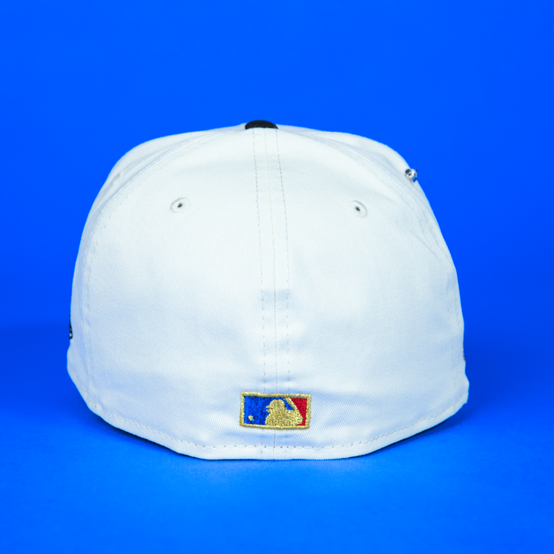 NEW ERA 59FIFTY CHROME/ BLACK ATLANTA BRAVES W/ ATLANTA PODIUM SIDE PATCH
