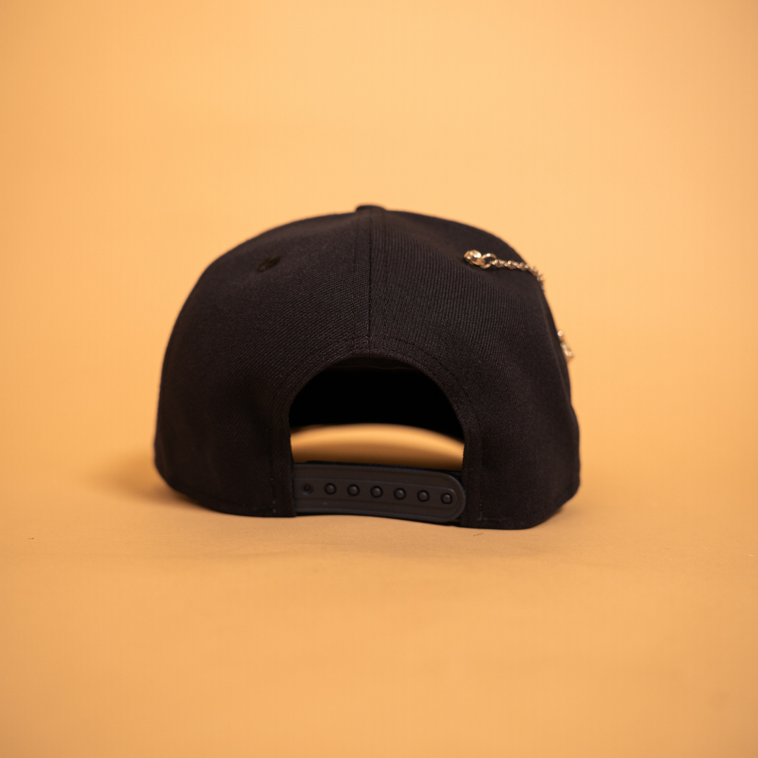 NEW ERA EXCLUSIVE 9FIFTY A-FRAME NAVY OAKLAND A'S W/ "BATTLE OF THE BAY" SIDE PATCH