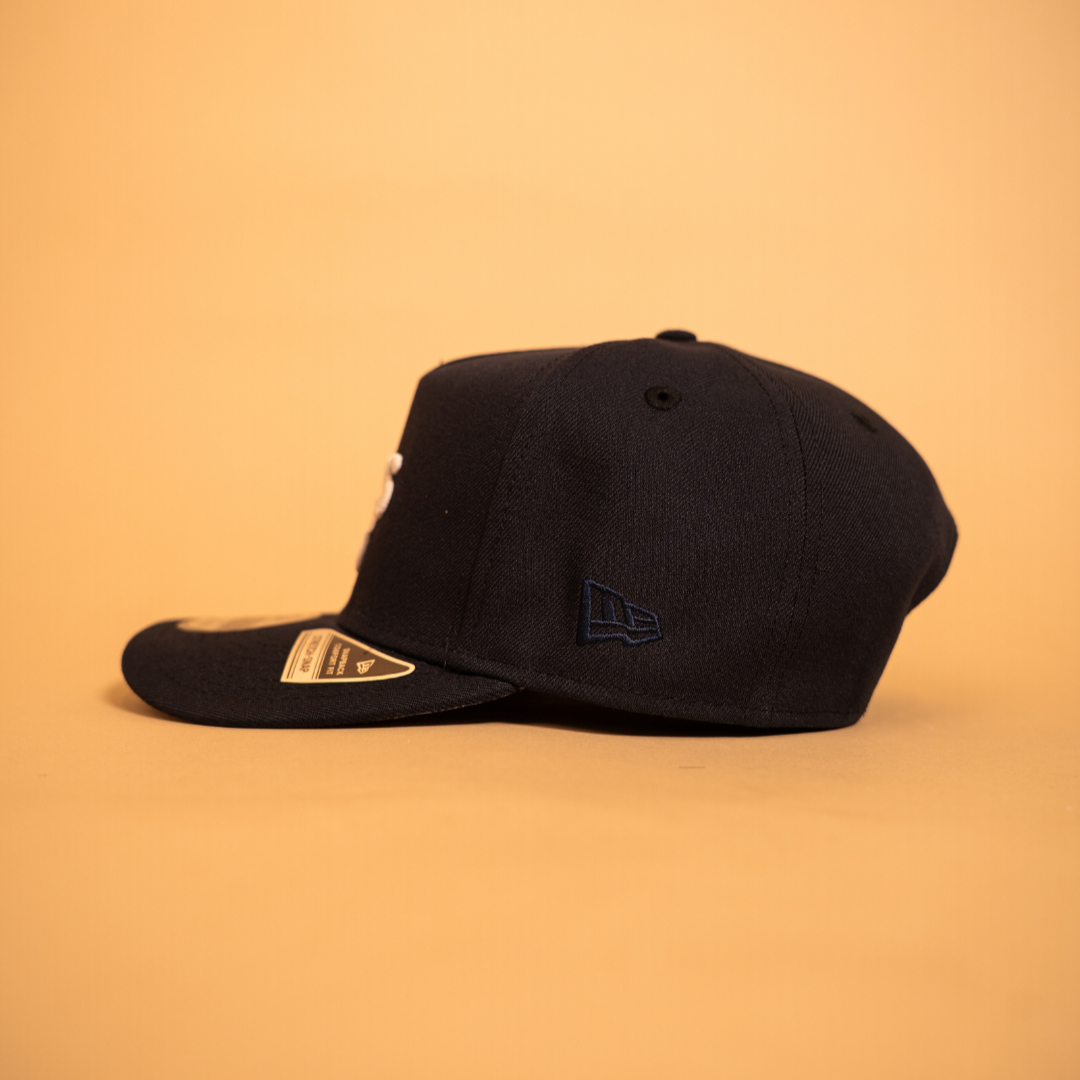 NEW ERA EXCLUSIVE 9FIFTY A-FRAME NAVY OAKLAND A'S W/ "BATTLE OF THE BAY" SIDE PATCH