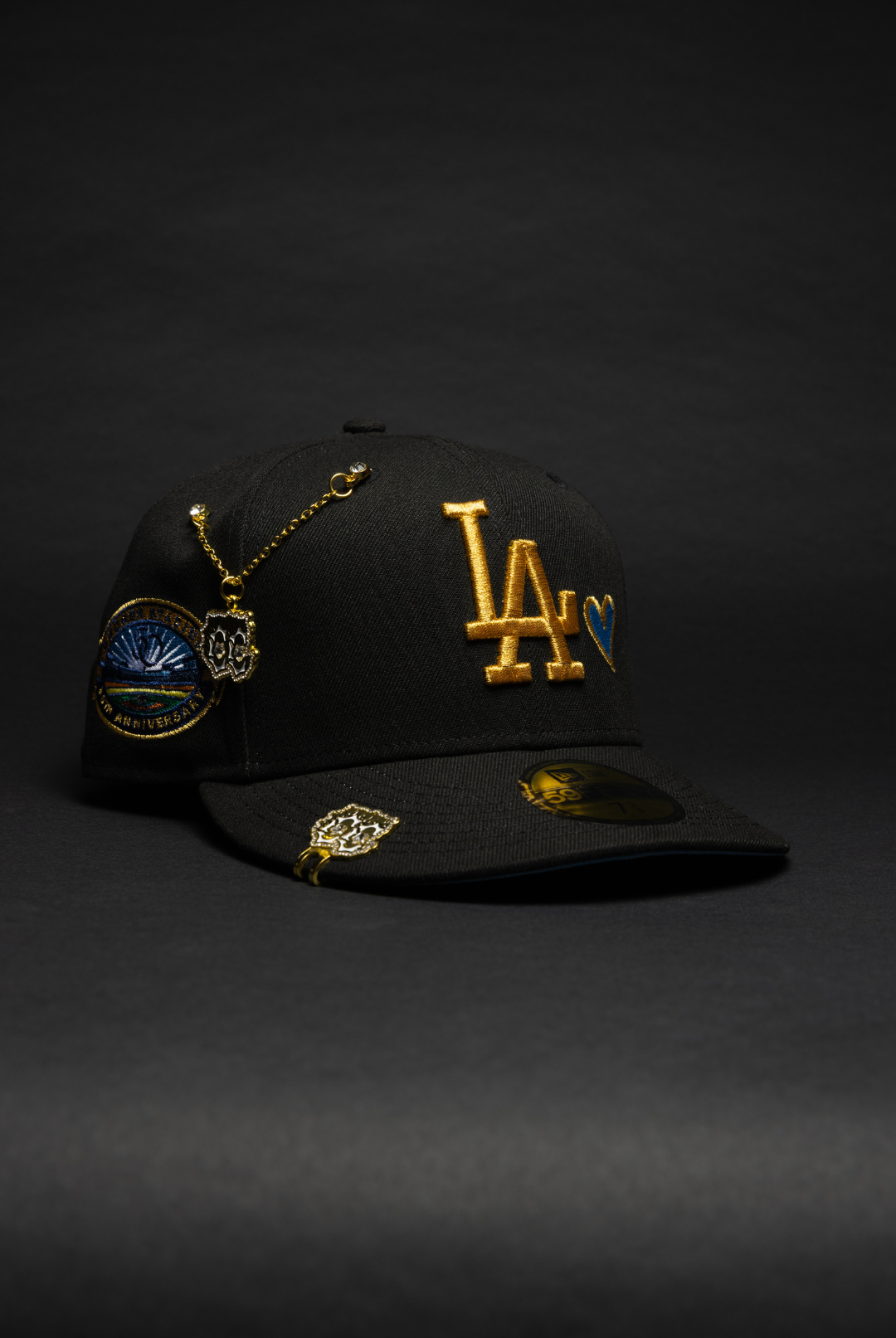 NEW ERA EXCLUSIVE 59FIFTY BLACK LOS ANGELES DODGERS W/ HEART + 50TH ANNIVERSARY SIDE PATCH