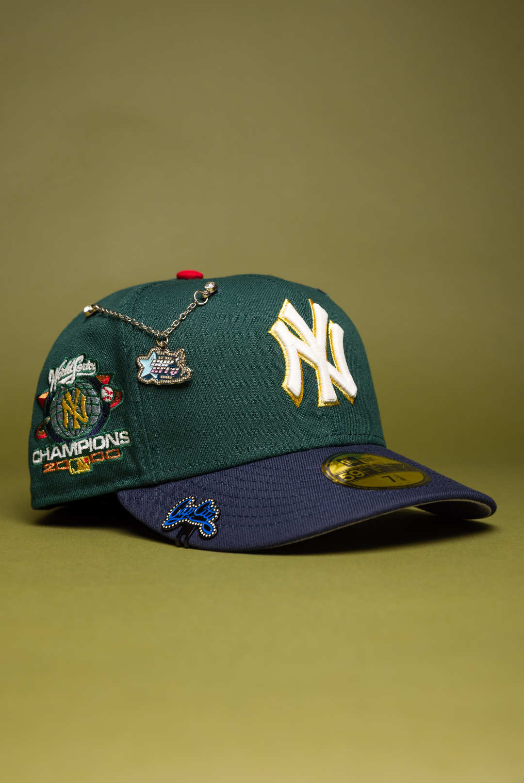 NEW ERA EXCLUSIVE 59FIFTY FOREST GREEN/NAVY NEW YORK YANKEES W/ WORLD SERIES CHAMPIONS SIDE PATCH