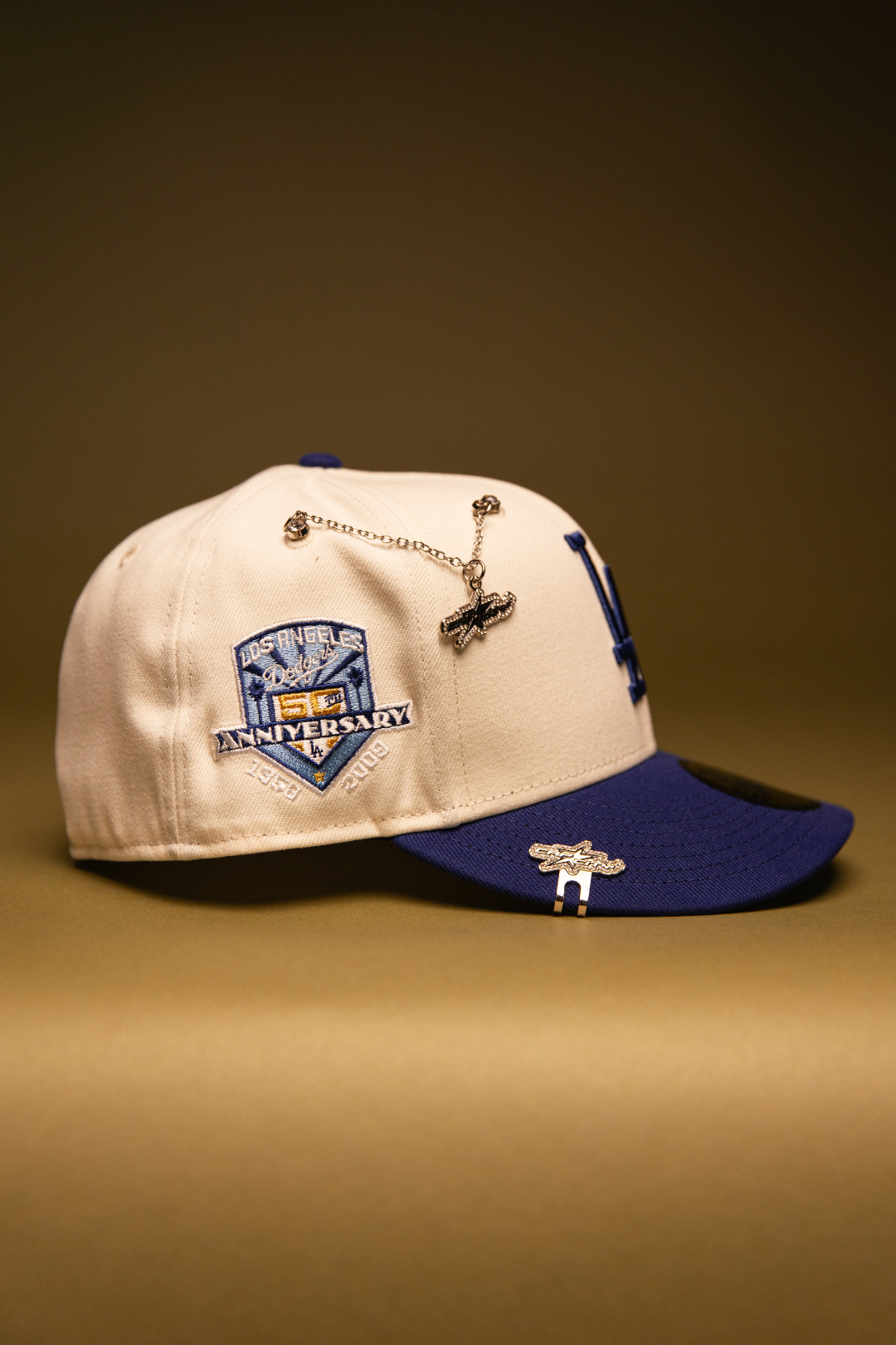 NEW ERA EXCLUSIVE 59FIFTY CHROME/BLUE LOS ANGELES DODGERS W/ HEART + 100TH ANNIVERSARY SIDE PATCH