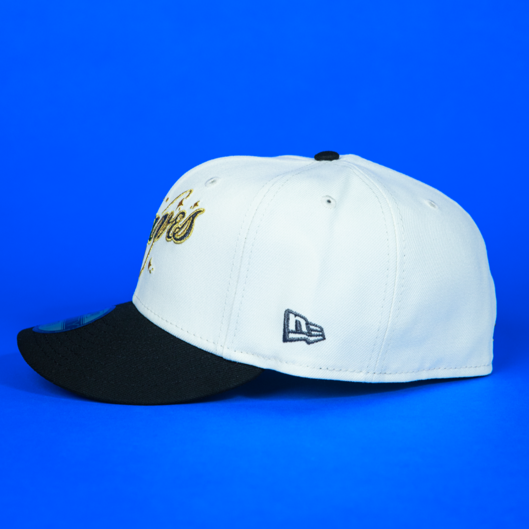NEW ERA 59FIFTY CHROME/ BLACK ATLANTA BRAVES GALAXY SCRIPT W/ 2000 ALL STAR GAME SIDE PATCH