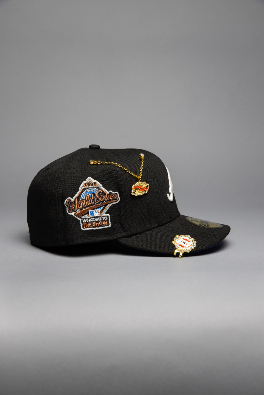 NEW ERA EXCLUSIVE 59FIFTY BLACK ATLANTA BRAVES W/ 1995 WORLD SERIES SIDE PATCH