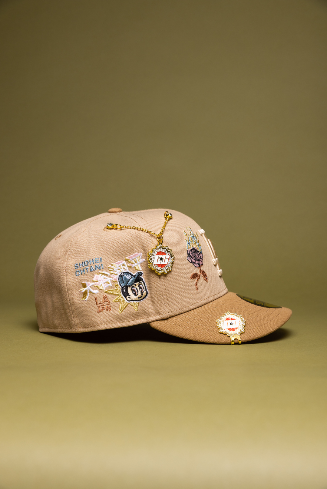 NEW ERA EXCLUSIVE 59FIFTY BEIGE LOS ANGELES DODGERS W/ BURNT ROSES + SHOHEI OHTANI SIDE PATCH