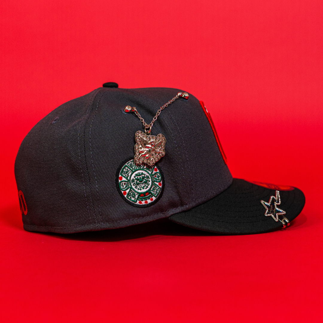 NEW ERA EXCLUSIVE 59FIFTY DARK GREY/ BLACK MEXICO 2025 WORLD BASEBALL CLASSIC W/ AZTEC CALENDER SIDE PATCH