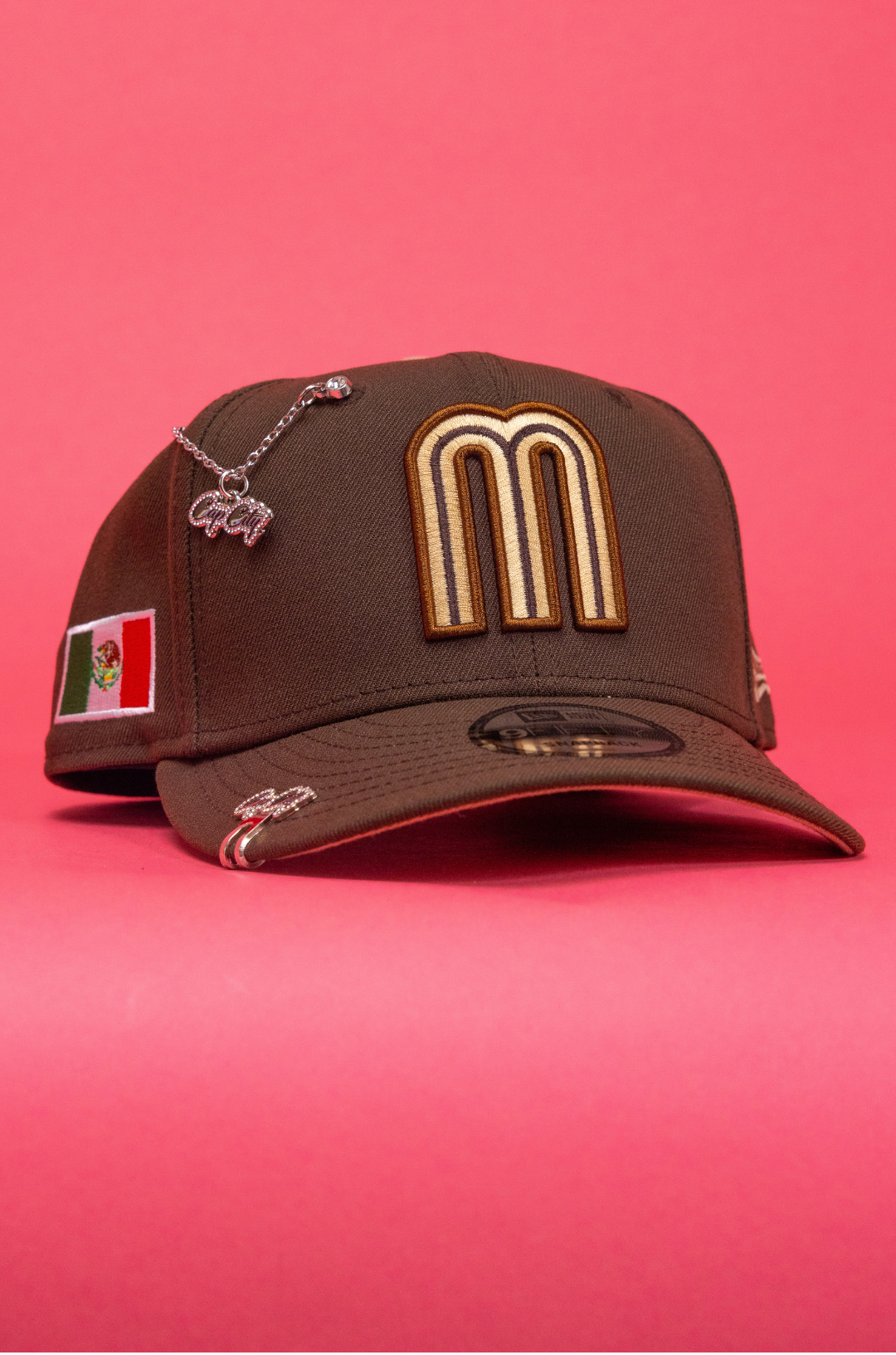 New Era Exclusive 9Fifty Dark Brown 2026 WBC Mexico Snapback W/ Mexican Flag Side Patch
