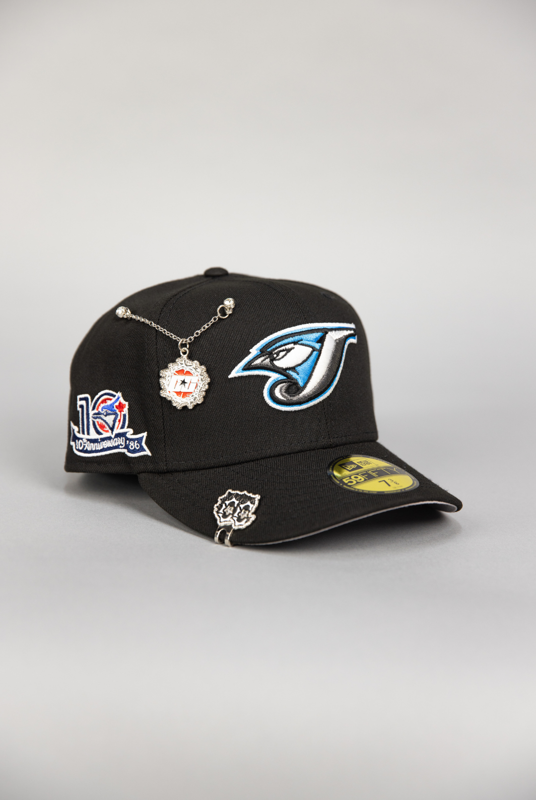 NEW ERA EXCLUSIVE 59FIFTY BLACK TORONTO BLUEJAYS W/ 10TH SEASON SIDE PATCH