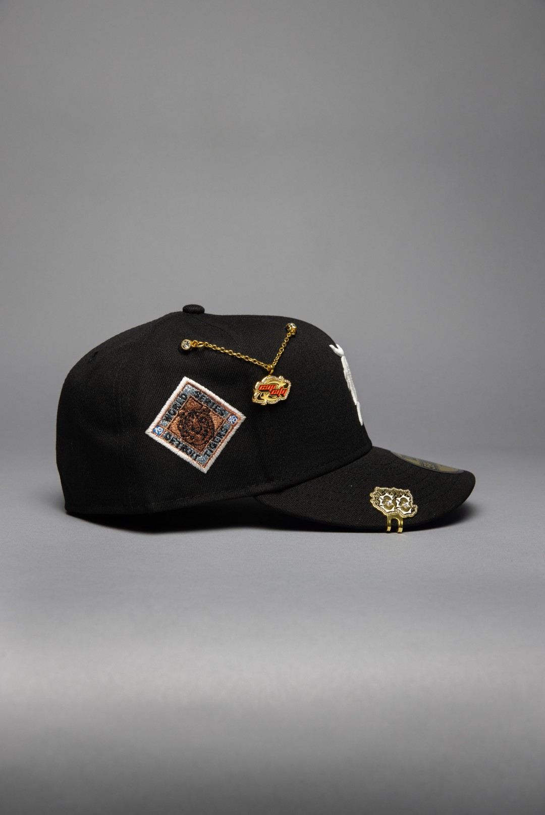 NEW ERA EXCLUSIVE 59FIFTY BLACK DETROIT TIGERS W/ 1945 WORLD SERIES SIDE PATCH