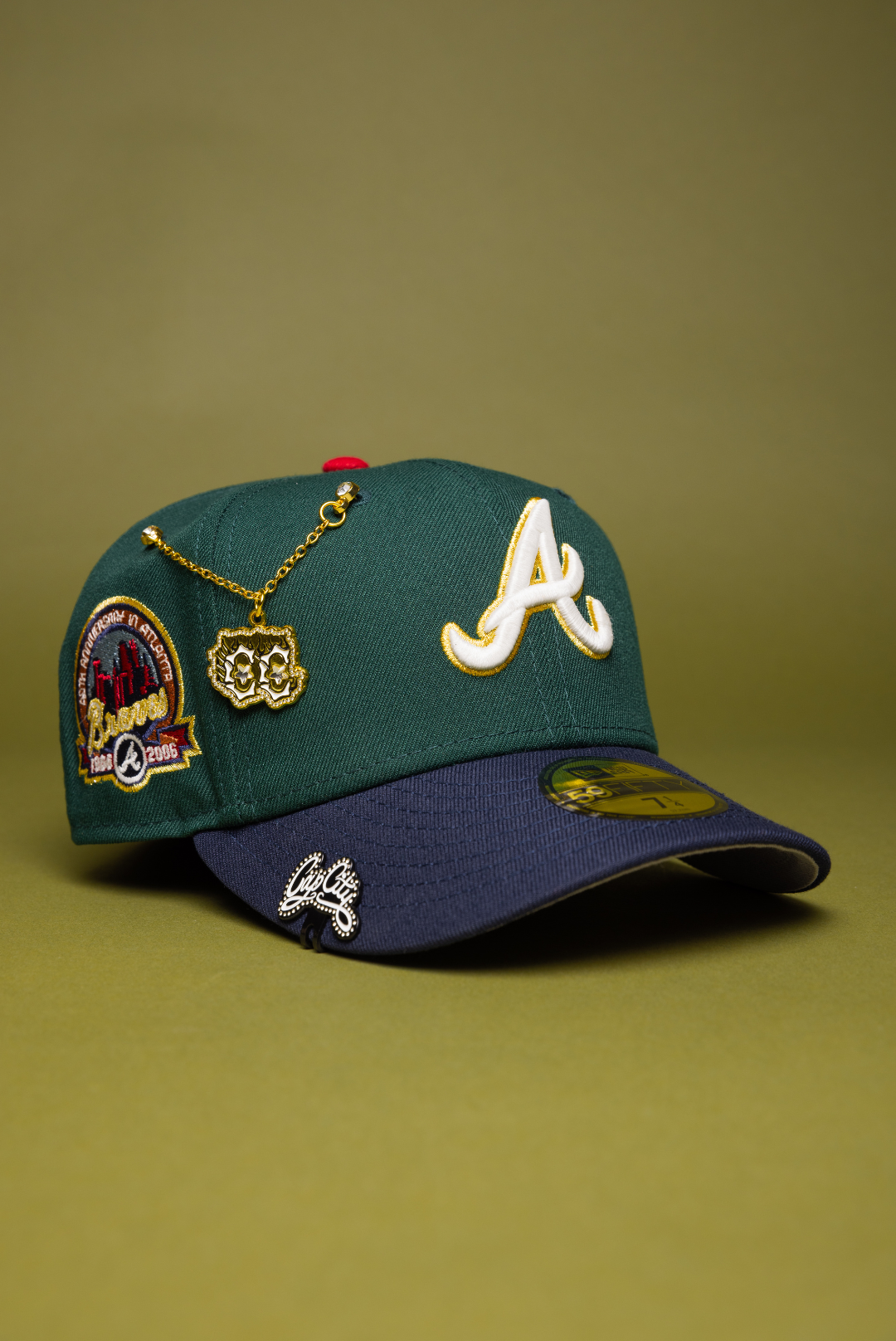 NEW ERA EXCLUSIVE 59FIFTY FOREST GREEN/NAVY ATLANTA BRAVES W/ ANNIVERSARY SIDE PATCH