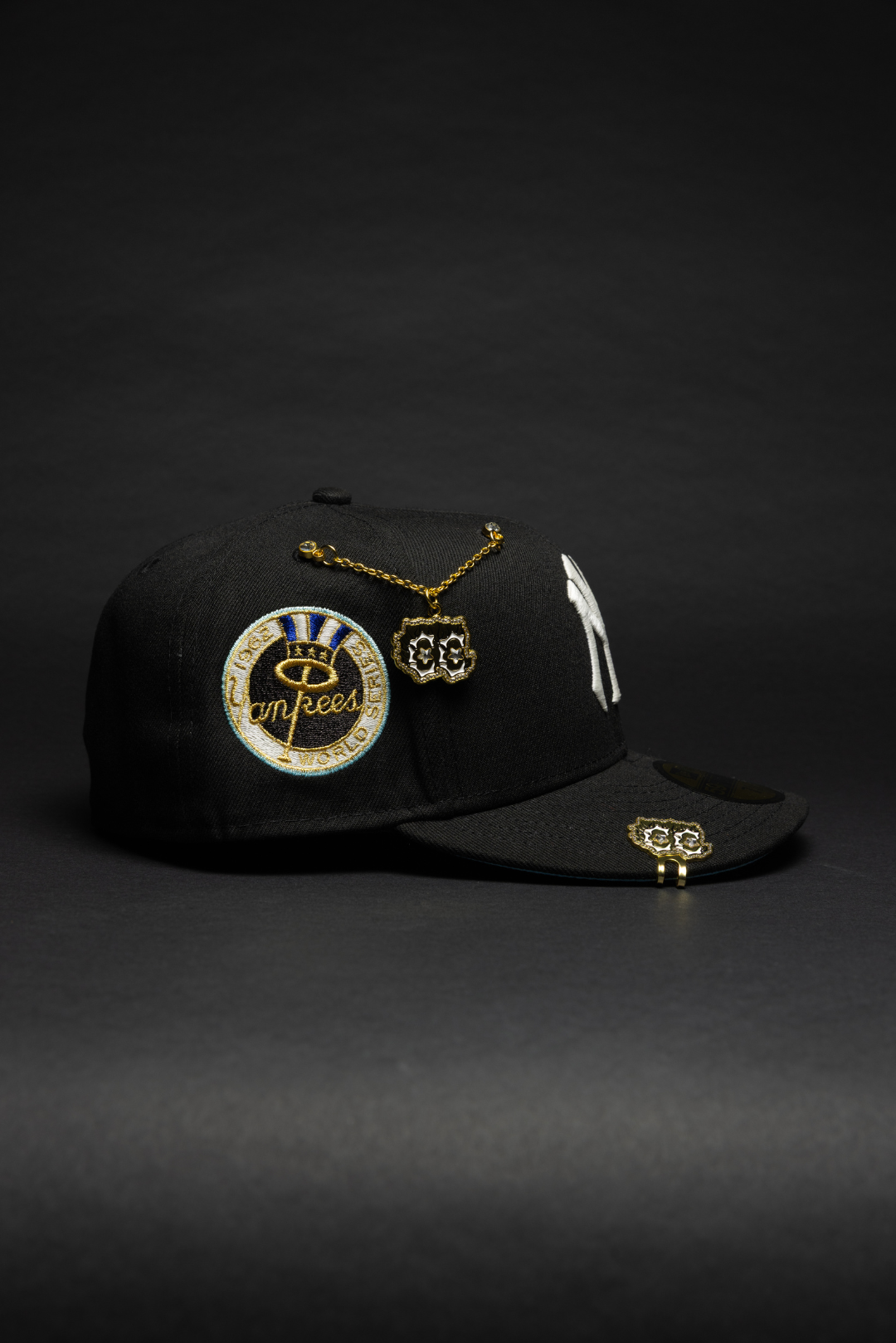 NEW ERA EXCLUSIVE 59FIFTY BLACK NEW YORK YANKEES W/ 1962 WORLD SERIES SIDE PATCH
