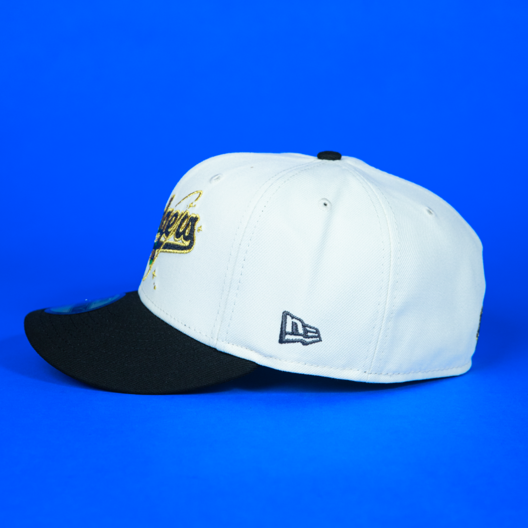 NEW ERA EXCLUSIVE 59FIFTY CHROME/ BLACK LOS ANGELES DODGERS GALAXY SCRIPT W/ 2024 WORLD SERIES CHAMPIONS SIDE PATCH