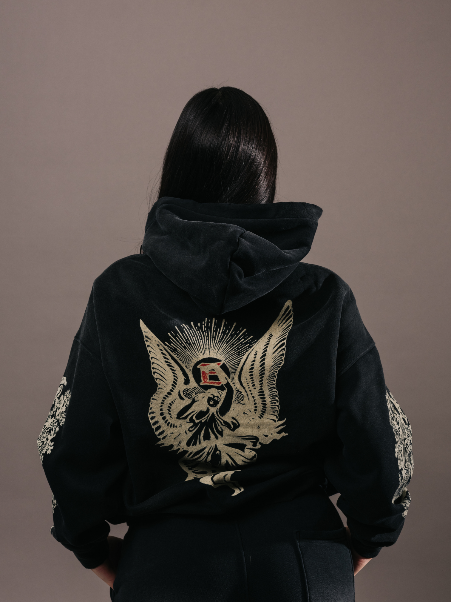 EXCLUSIVE CLUB BLACK PAIN MADE US HOODIE