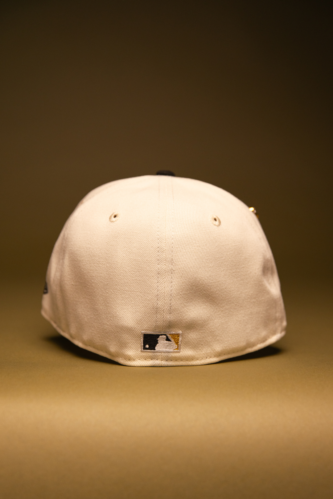 NEW ERA EXCLUSIVE 59FIFTY CHROME/BLACK NEW YORK YANKEES X LOS ANGELES