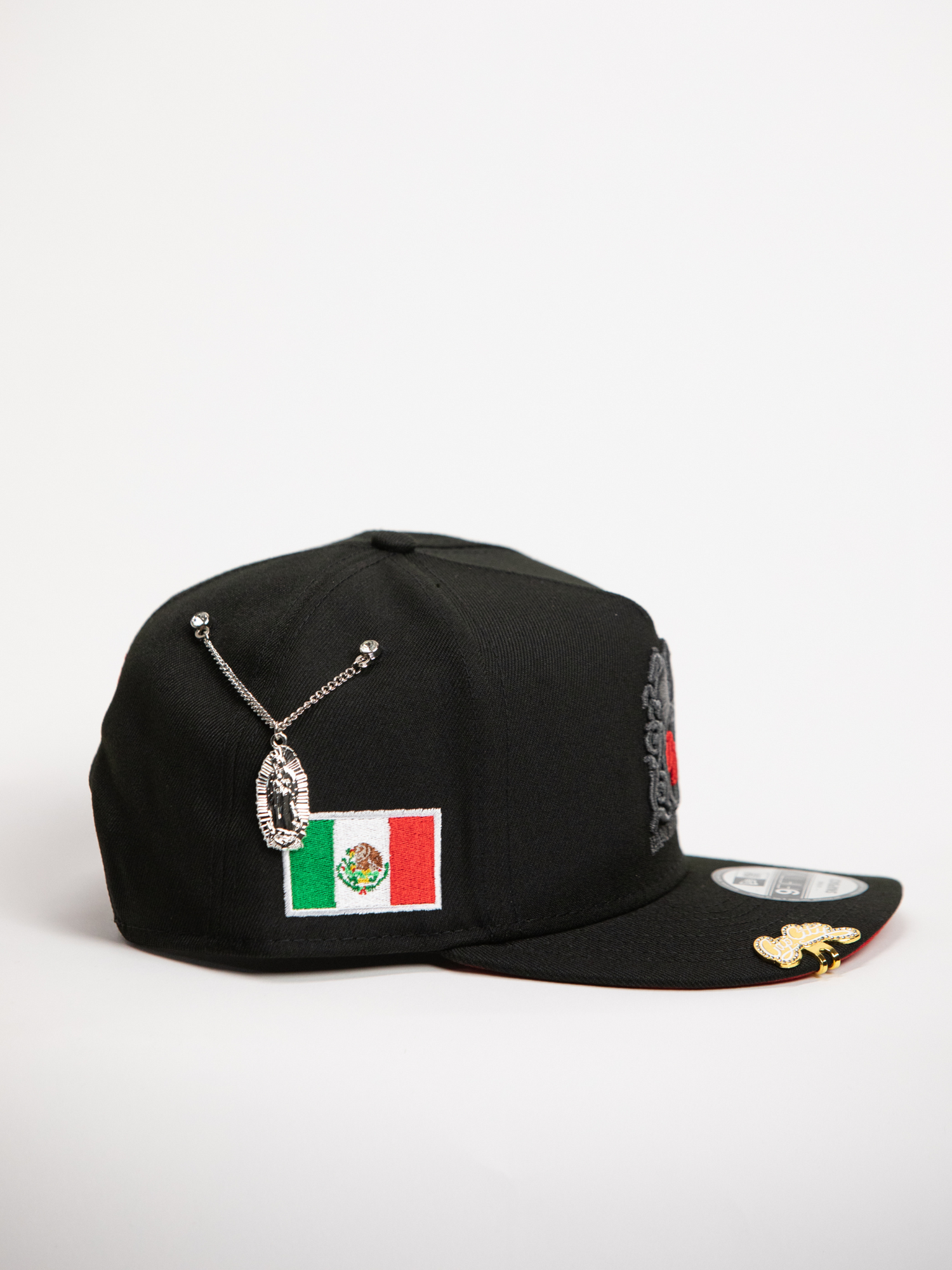 NEW* "RANCHO HUMILDE x NEW ERA x CAP CITY" BLACK 9FIFTY A-FRAME W/ MEXICAN FLAG & RED UV *FREE ACCESSORY INCLUDED