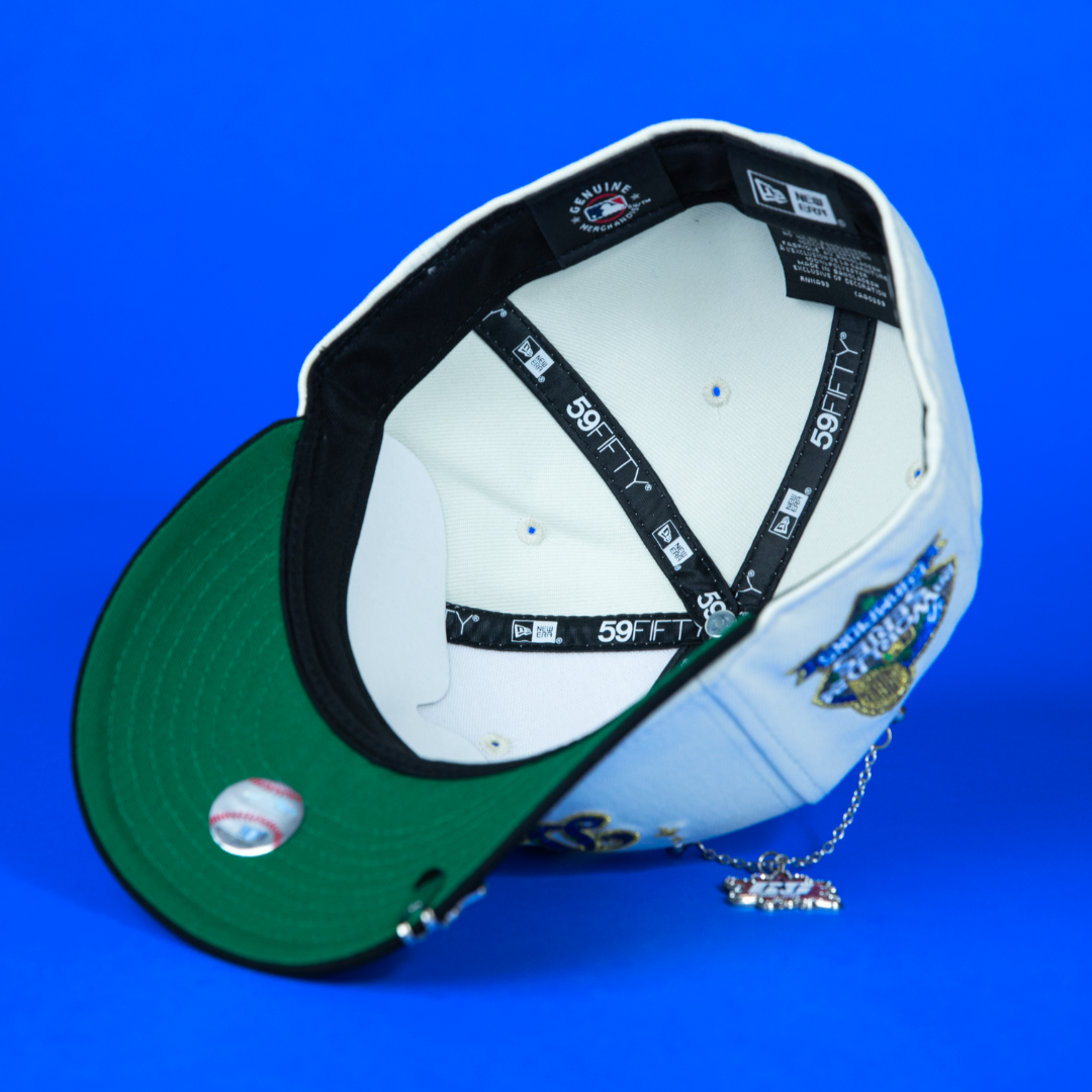 NEW ERA EXCLUSIVE 59FIFTY CHROME/ BLACK LOS ANGELES DODGERS GALAXY SCRIPT W/ 2024 WORLD SERIES CHAMPIONS SIDE PATCH