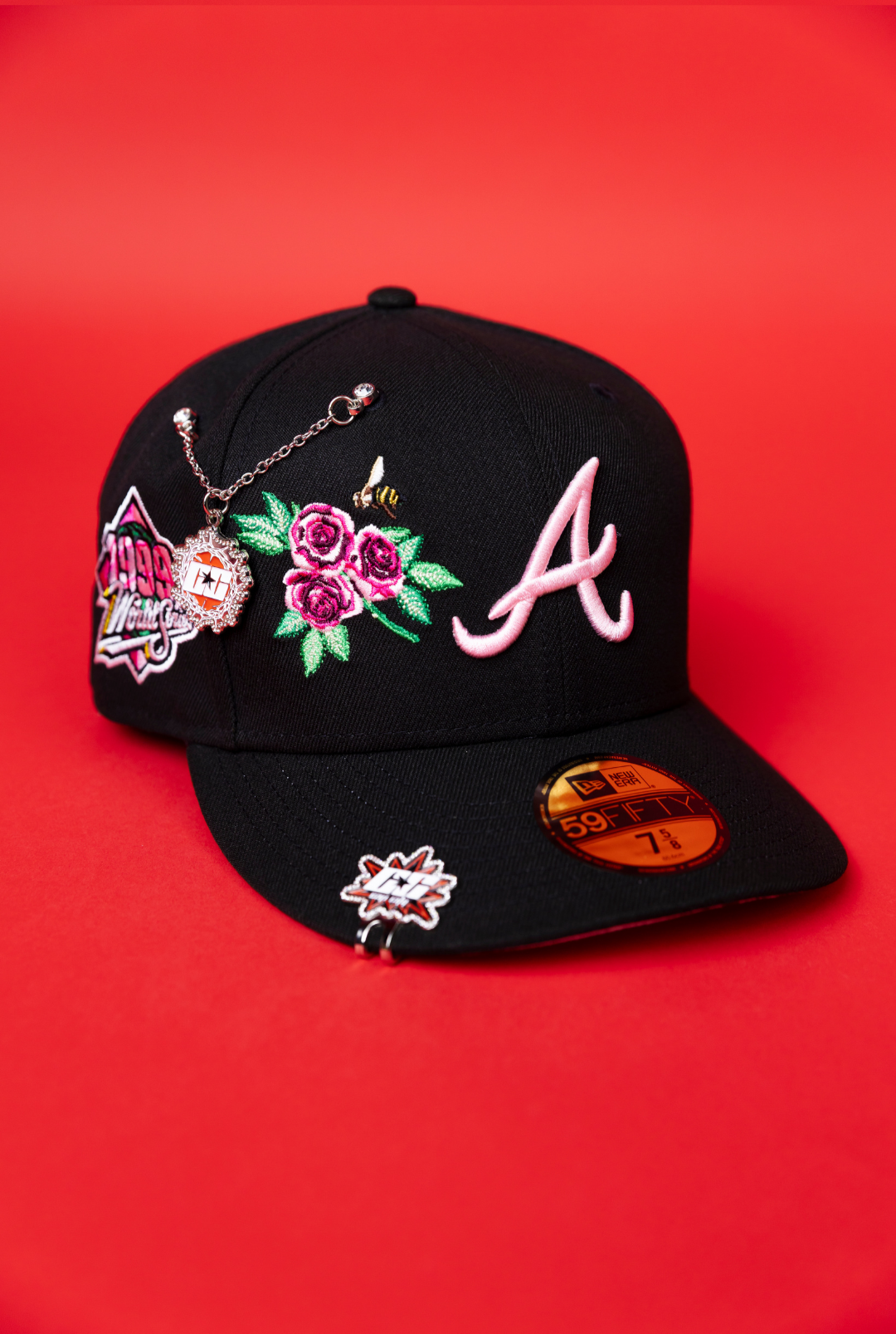 NEW ERA EXCLUSIVE 59FIFTY BLACK ATLANTA BRAVES W/ PINK ROSES + 1999 WORLD SERIES SIDE PATCH