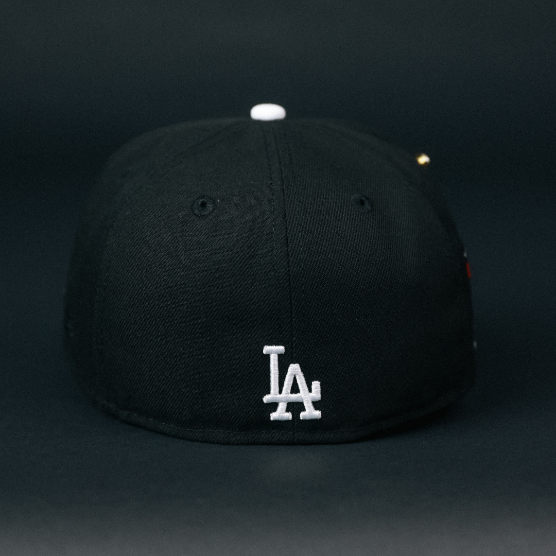 NEW ERA EXCLUSIVE 59FIFTY BLACK LOS ANGELES DODGERS 'SHOHEI OHTANI" W/ JAPANESE BLUE BLOSSOM SIDE PATCH